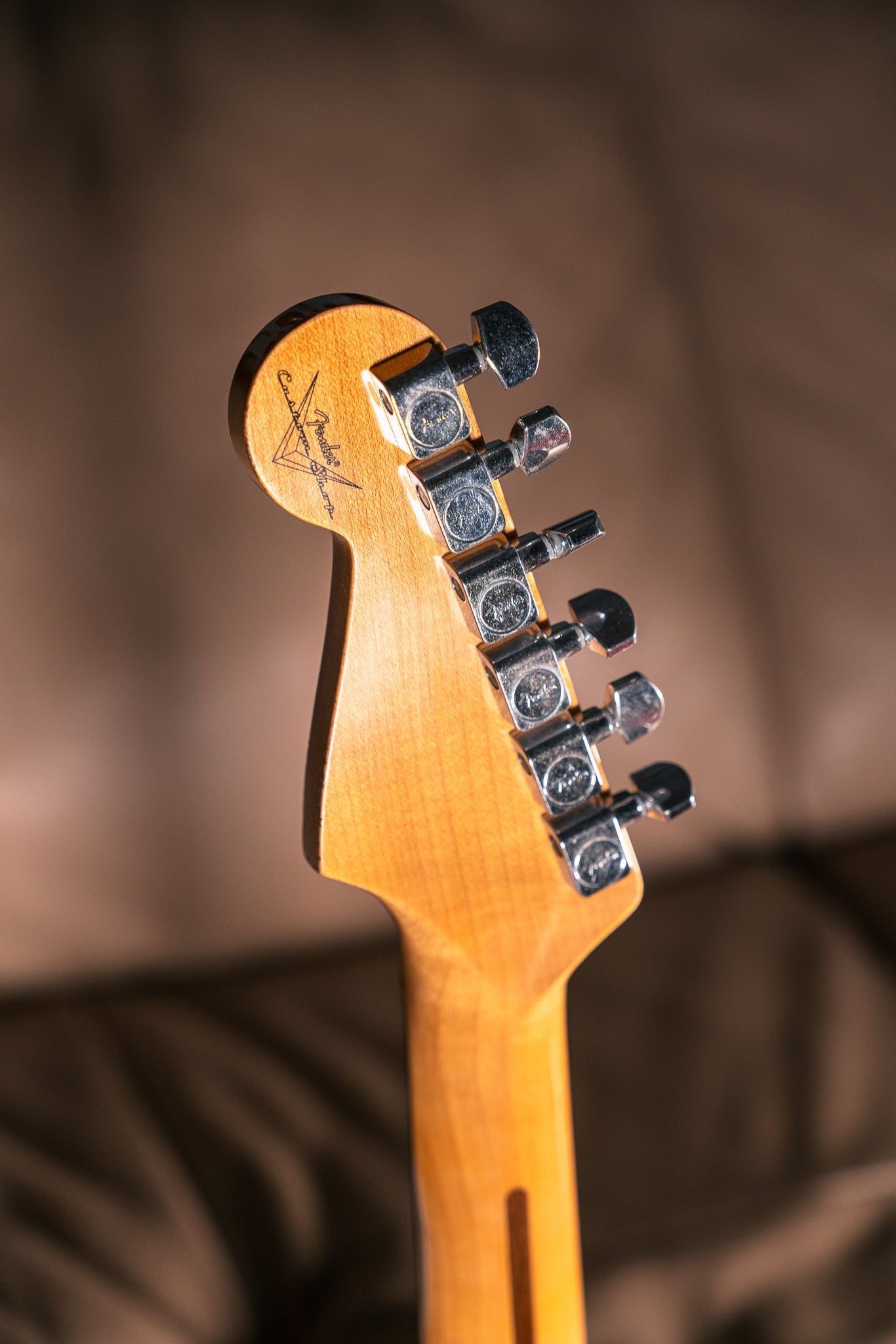 Fender Custom Shop Deluxe Stratocaster Relic in Candy Tangerine