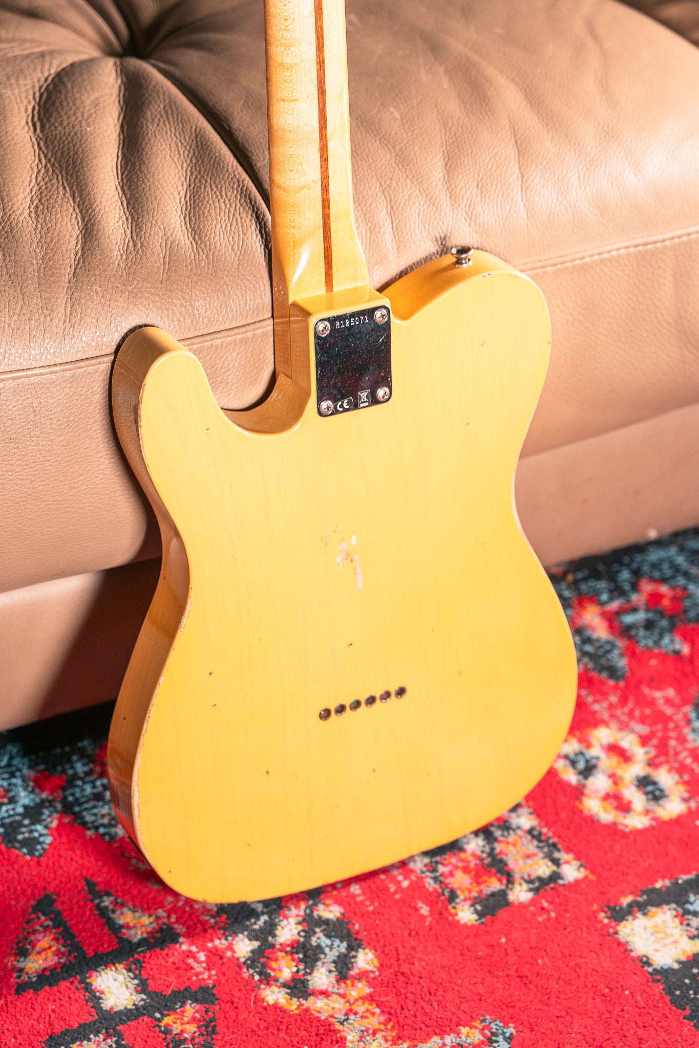 Fender Custom Shop '54 Telecaster Relic in Aged Nocaster Blonde