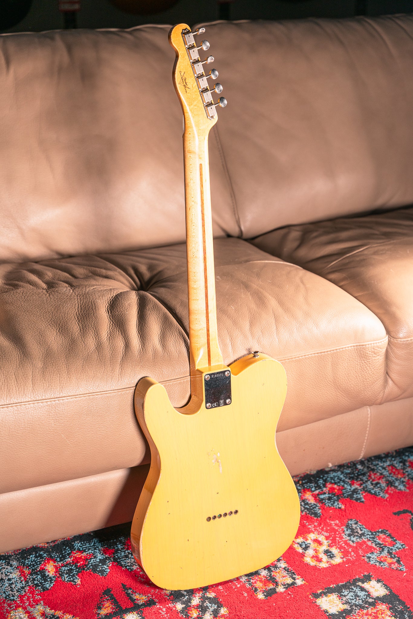 Fender Custom Shop '54 Telecaster Relic in Aged Nocaster Blonde