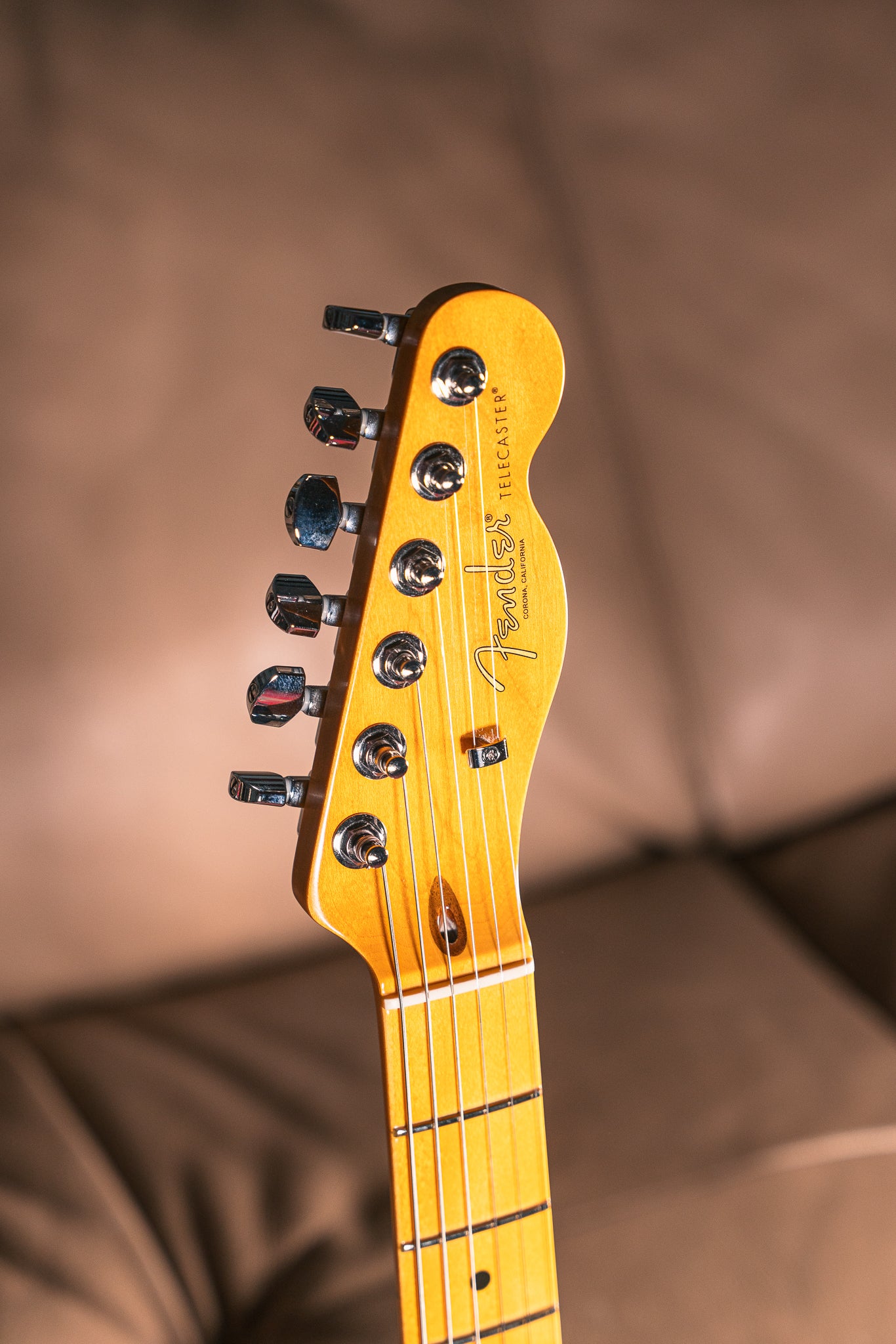 Fender American Professional II Telecaster in Butterscotch Blonde