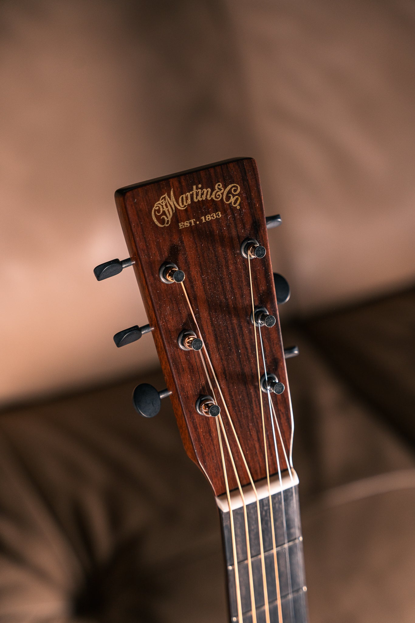 Martin Custom Shop "D" Sloped Shoulder, Pre-Owned