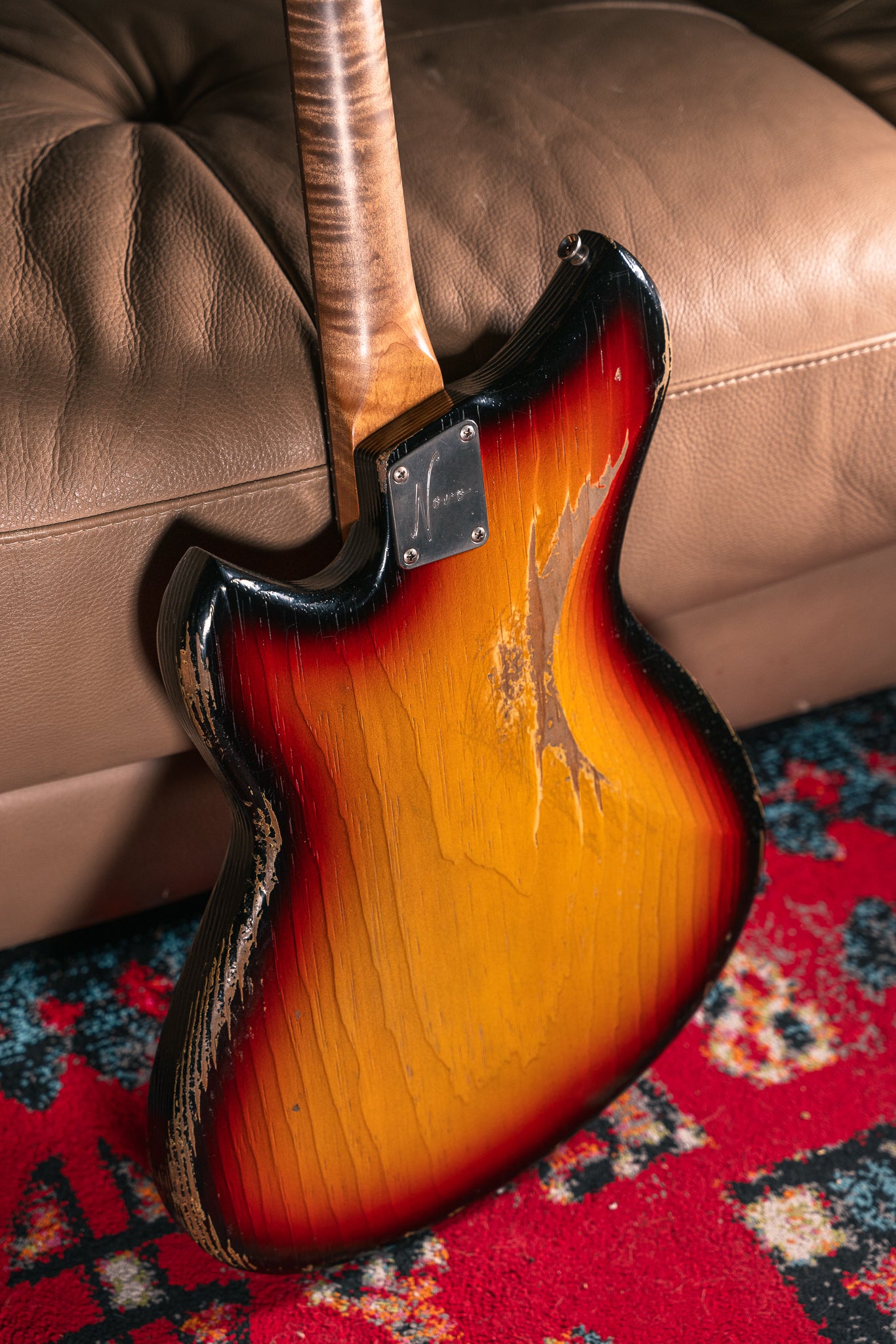 Novo Serus J '64 3-Tone Sunburst