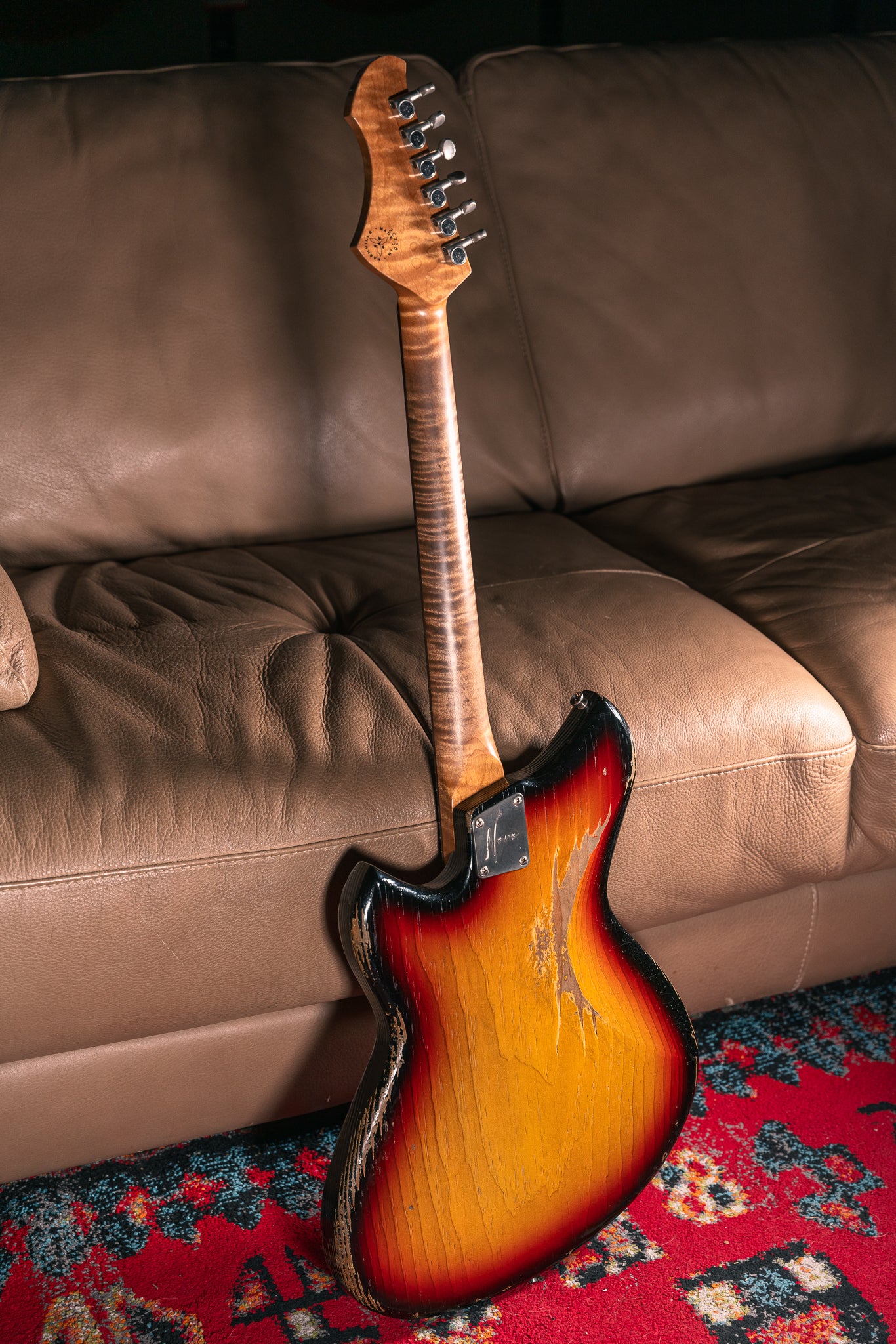 Novo Serus J '64 3-Tone Sunburst