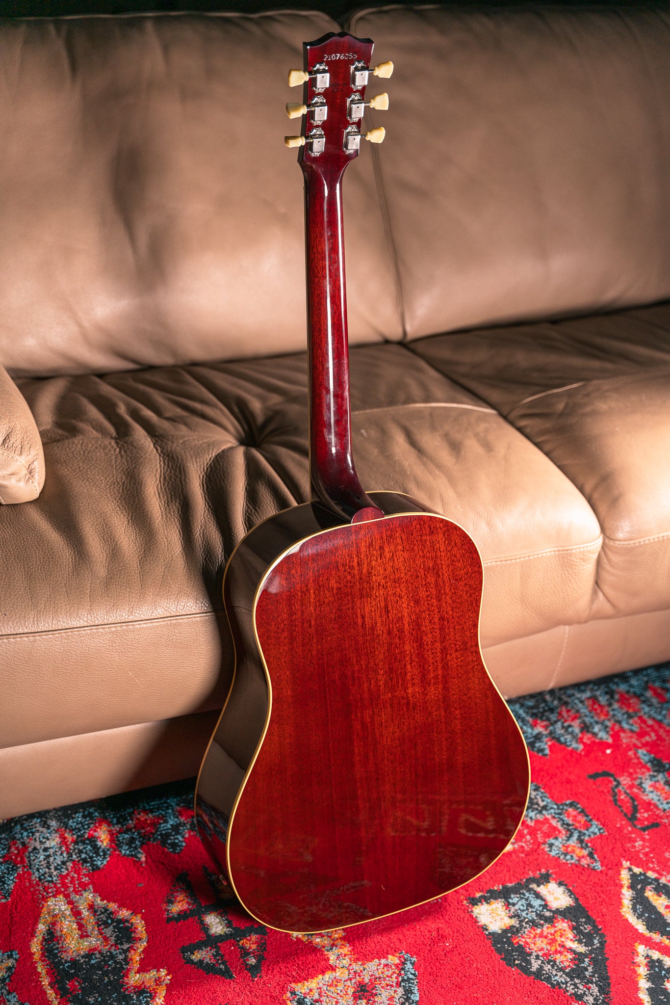 Gibson J-160E in Vintage Sunburst