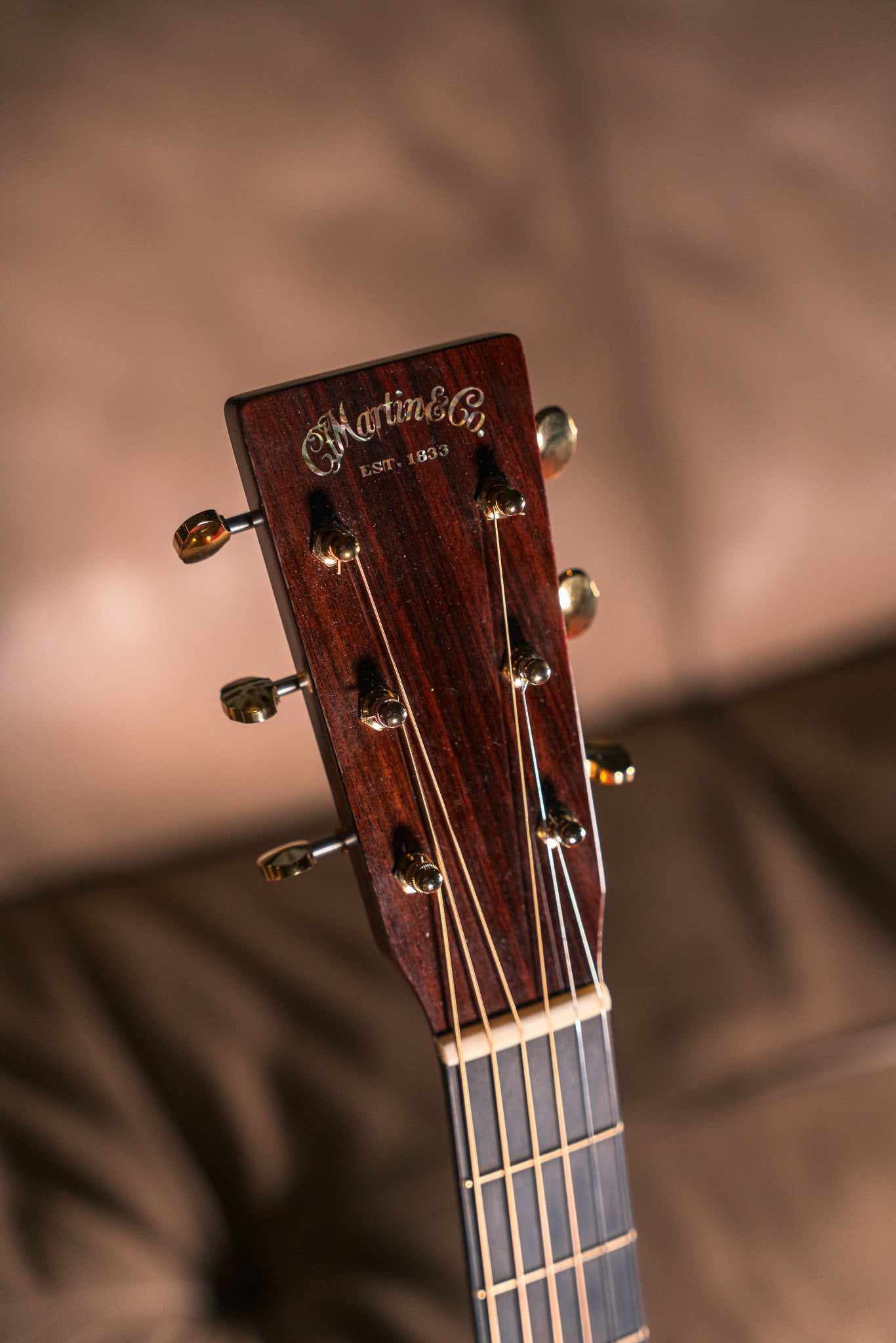 Martin D-18 Modern Deluxe, Pre-Owned