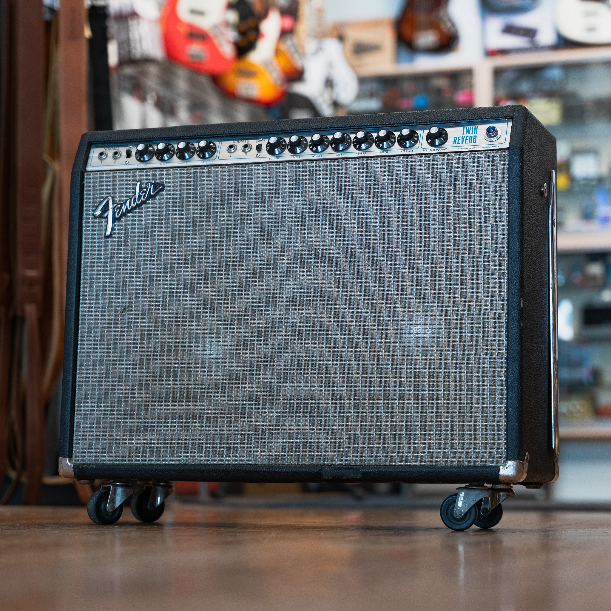 Fender - 1976 - Twin Reverb w/ JBL D120s