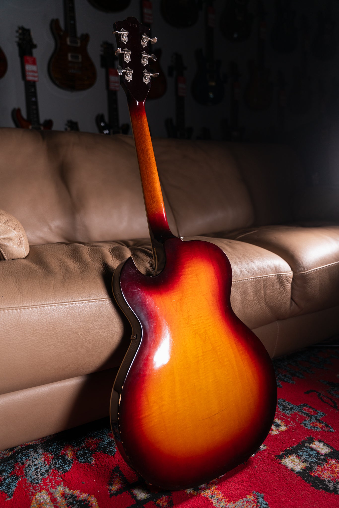 Guild - 1965 - T-100D in Sunburst – Lidgett Music