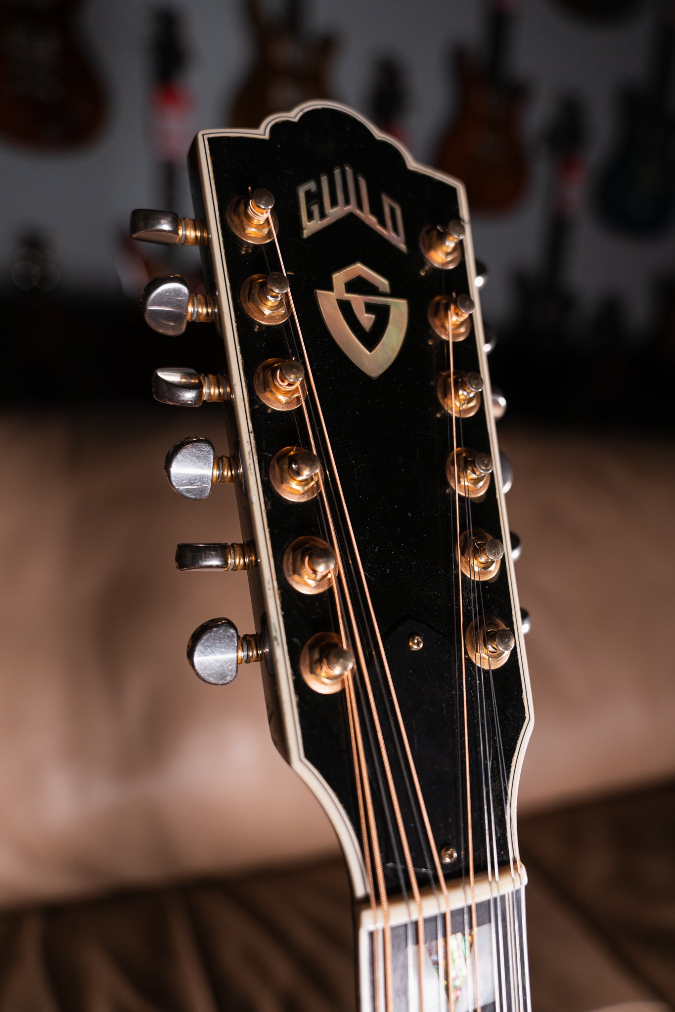 Guild F512 12 String '00-'01 Pre-Owned