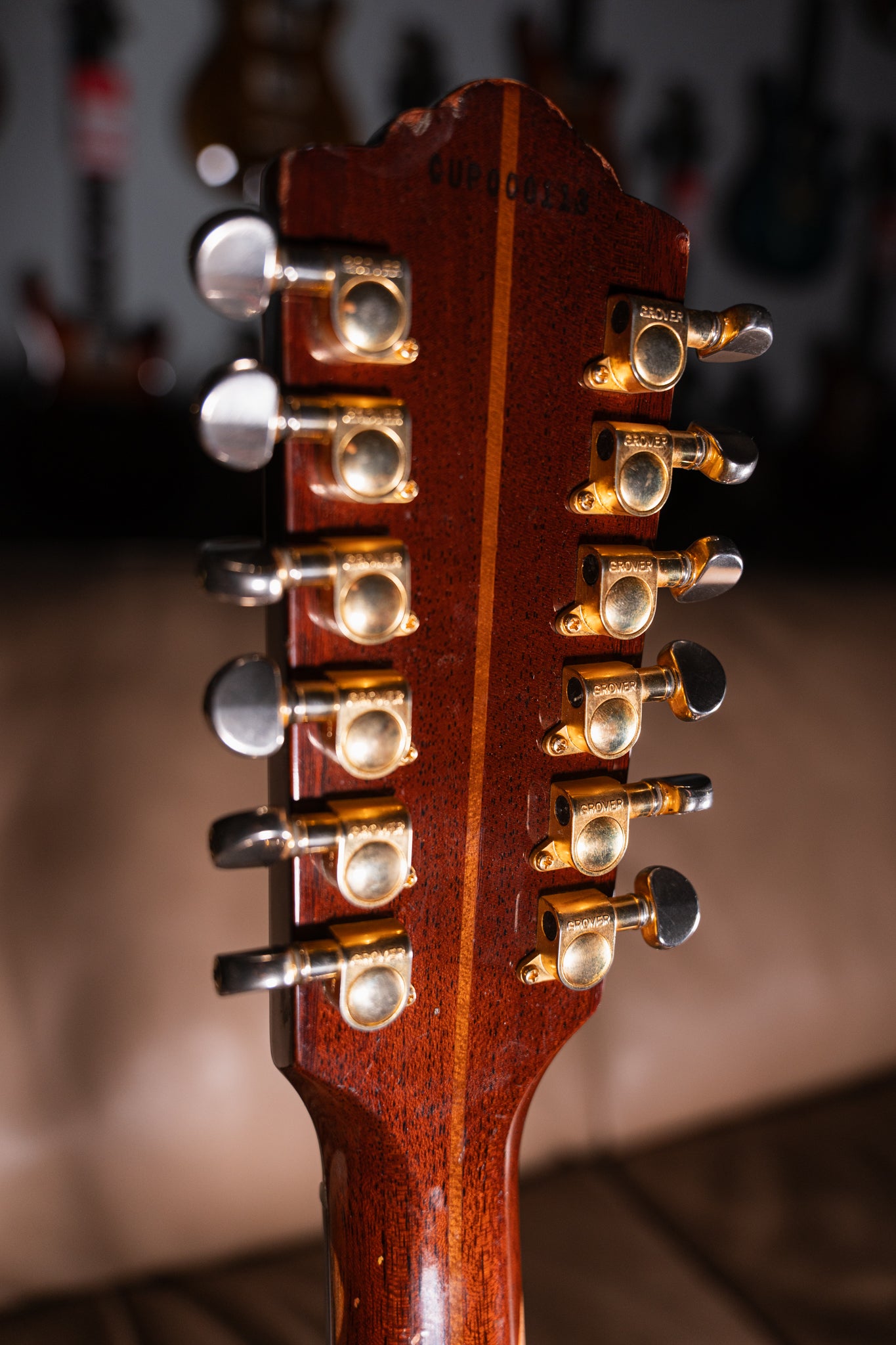 Guild F512 12 String '00-'01 Pre-Owned