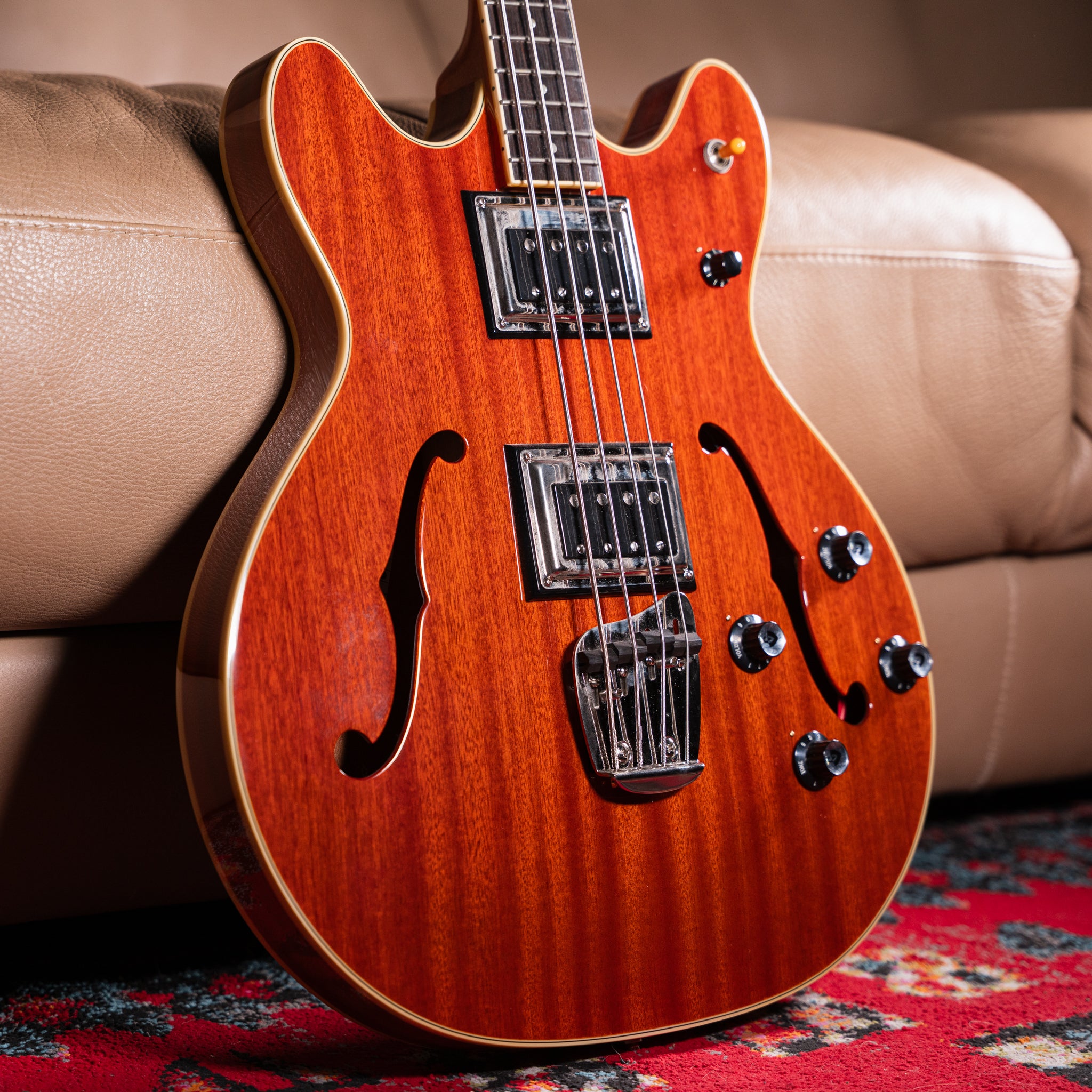 Guild Newark St. Collection Starfire II Bass Pre-Owned