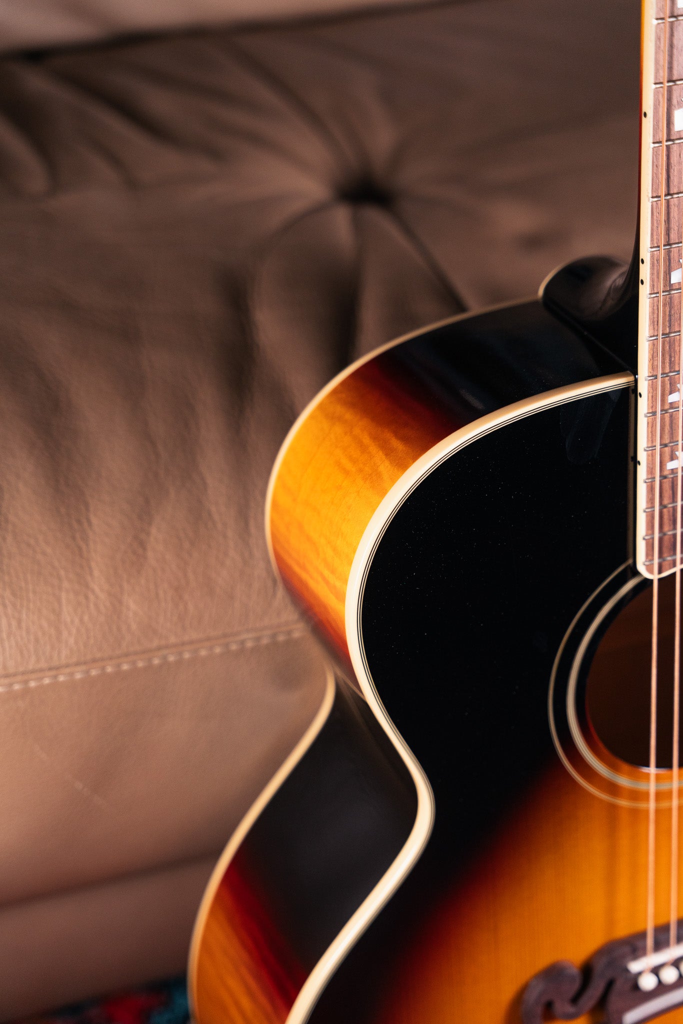 Epiphone IGC '57 SJ-200 Reissue in Vintage Sunburst