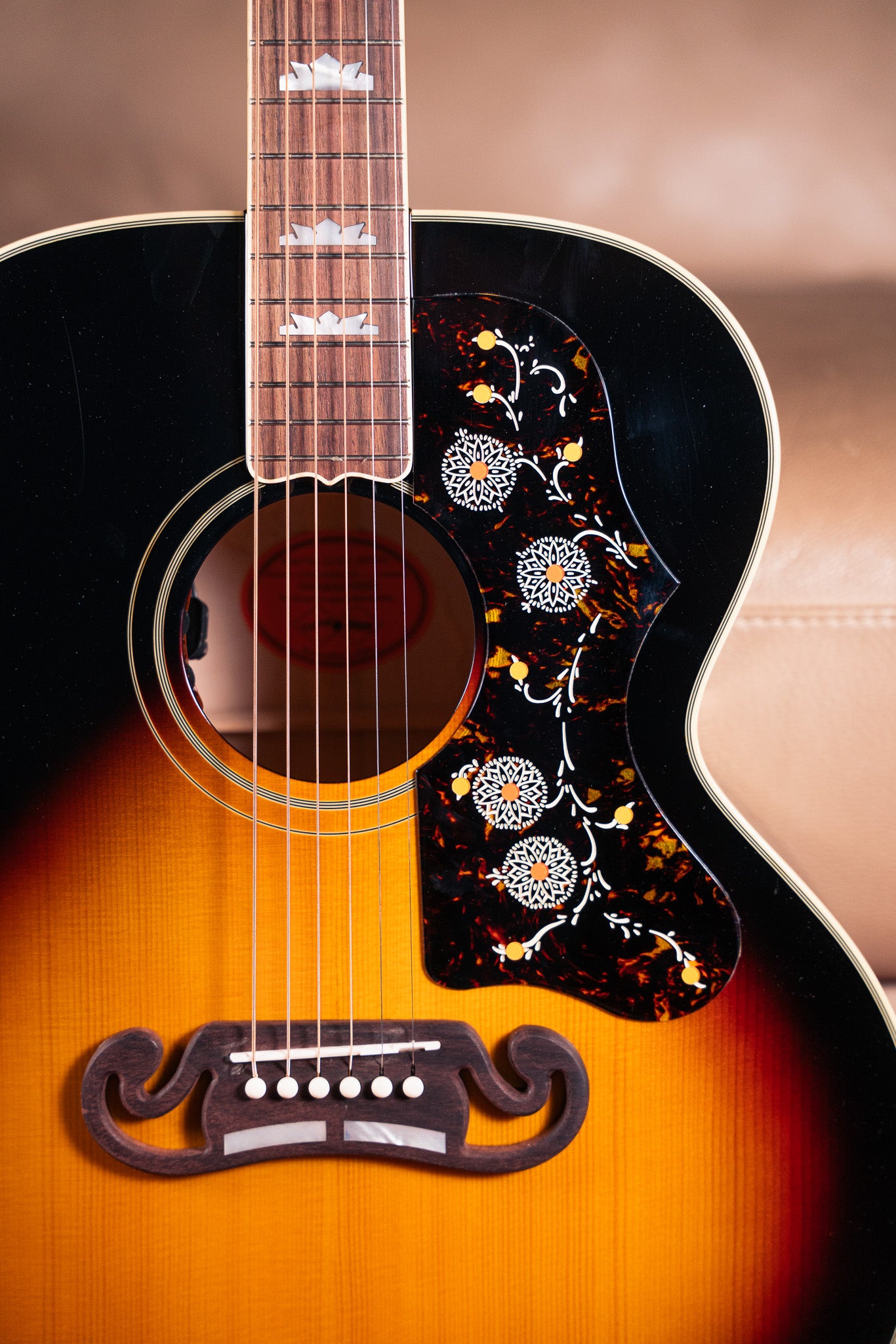 Epiphone IGC '57 SJ-200 Reissue in Vintage Sunburst