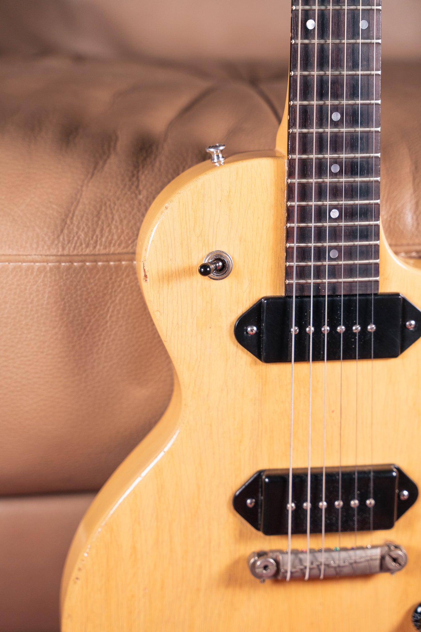 Heritage H-137 Artisan Aged in TV Yellow, Pre-Owned