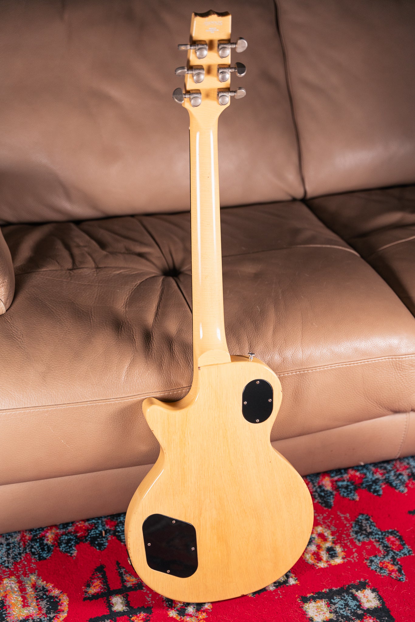 Heritage H-137 Artisan Aged in TV Yellow, Pre-Owned