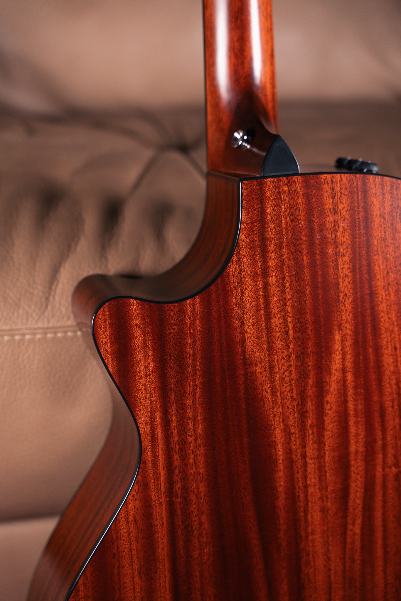 Taylor 322ce 12-Fret, Pre-Owned