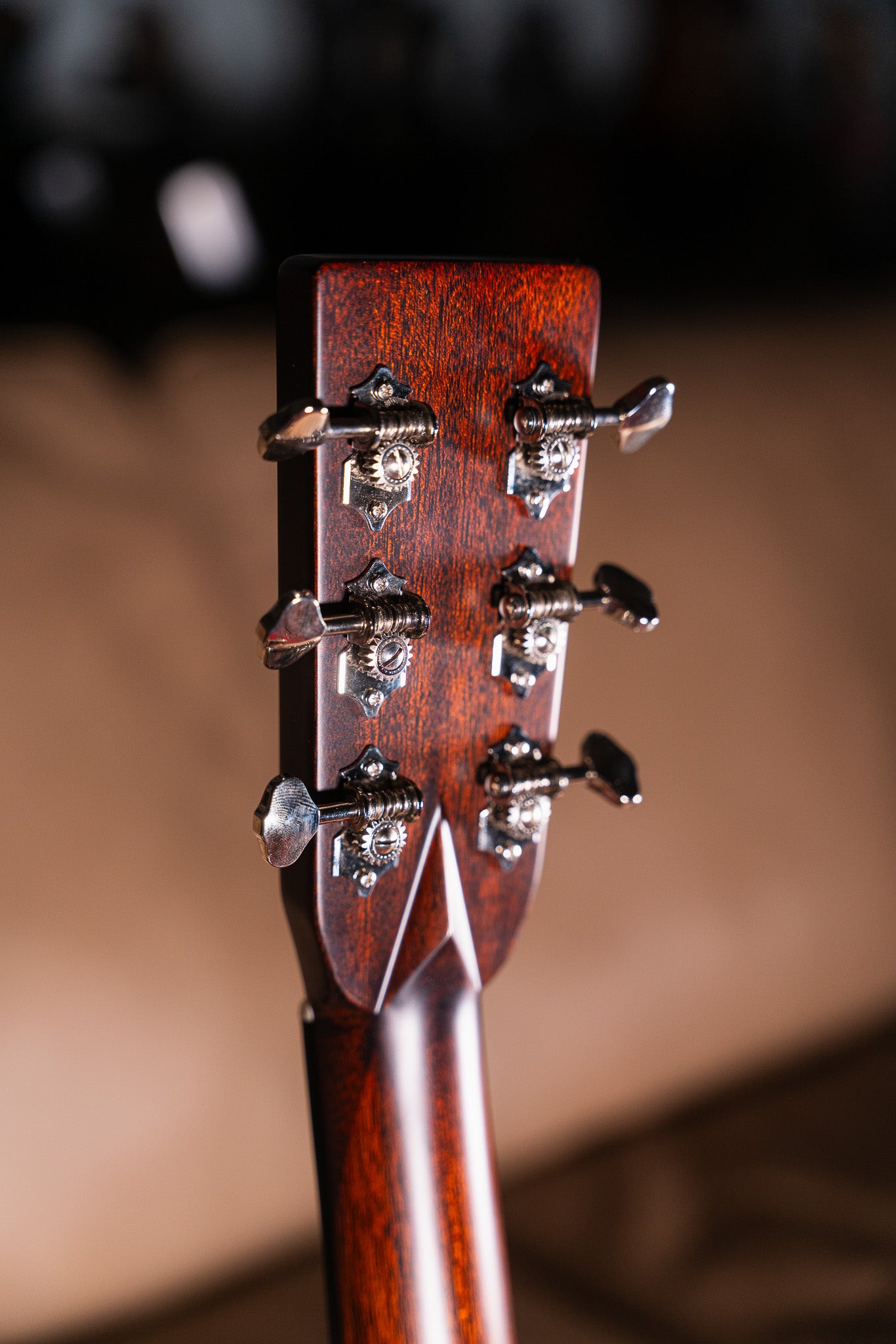 Eastman E20OM Pre-Owned with Case