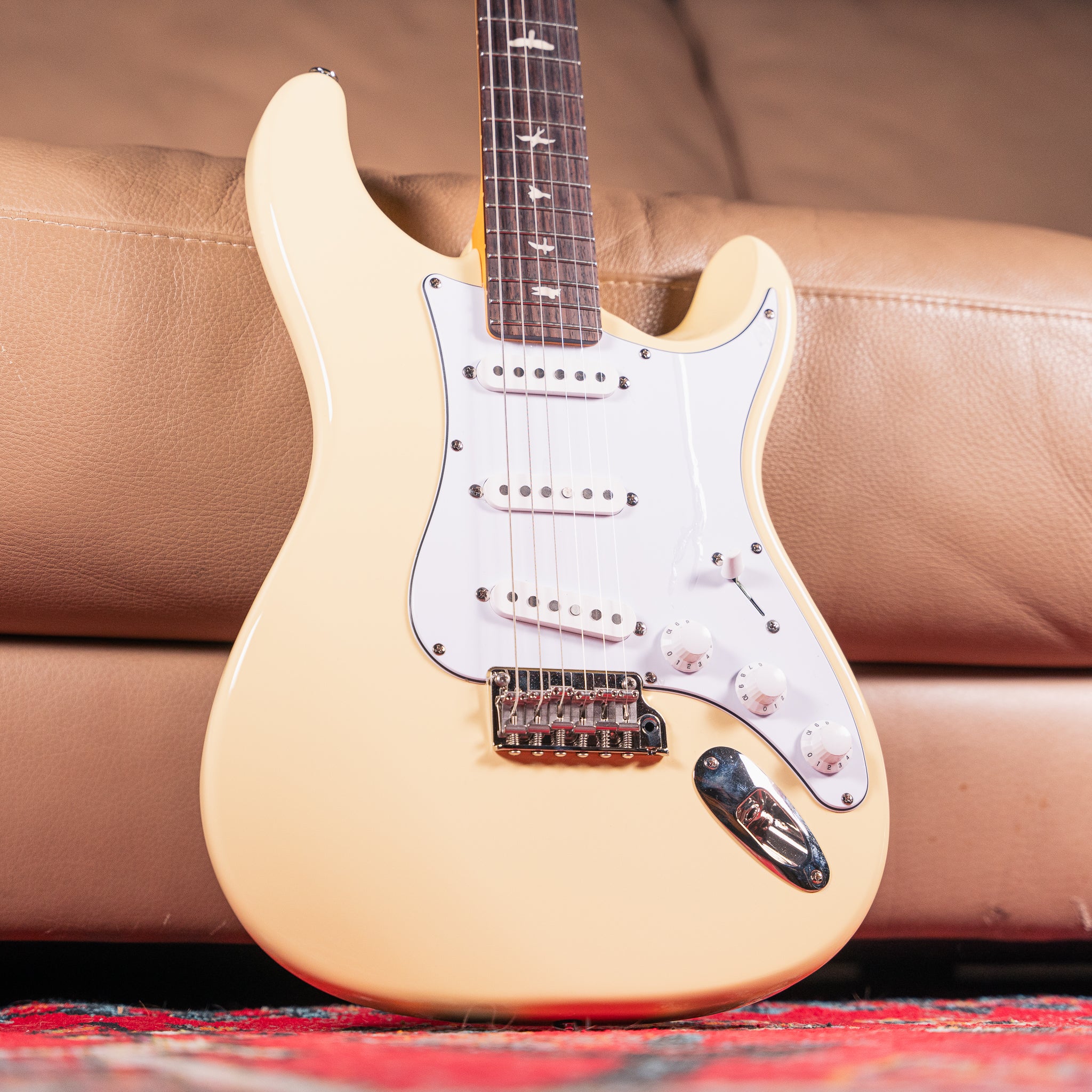 PRS SE Silver Sky in Moon White, Pre-Owned