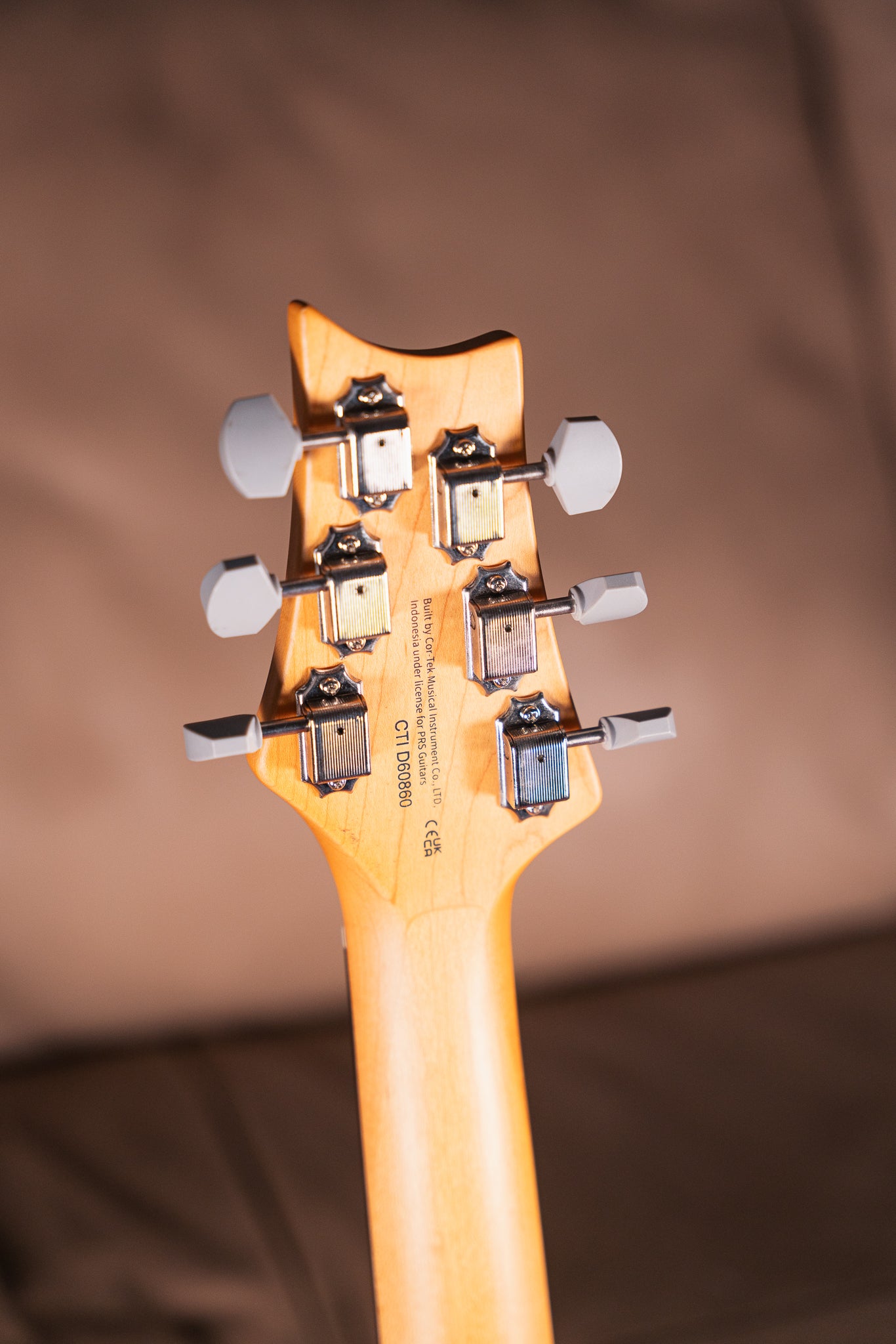 PRS SE Silver Sky in Moon White, Pre-Owned
