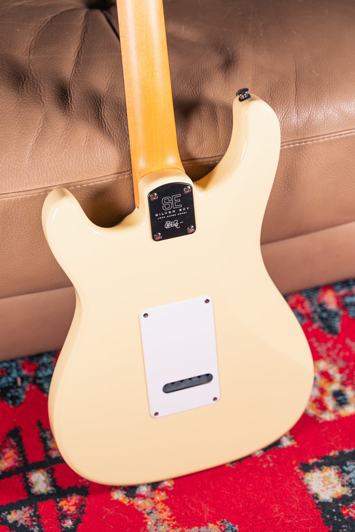 PRS SE Silver Sky in Moon White, Pre-Owned