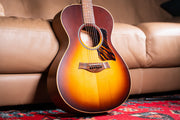 Taylor AD12e – SB Pre-Owned