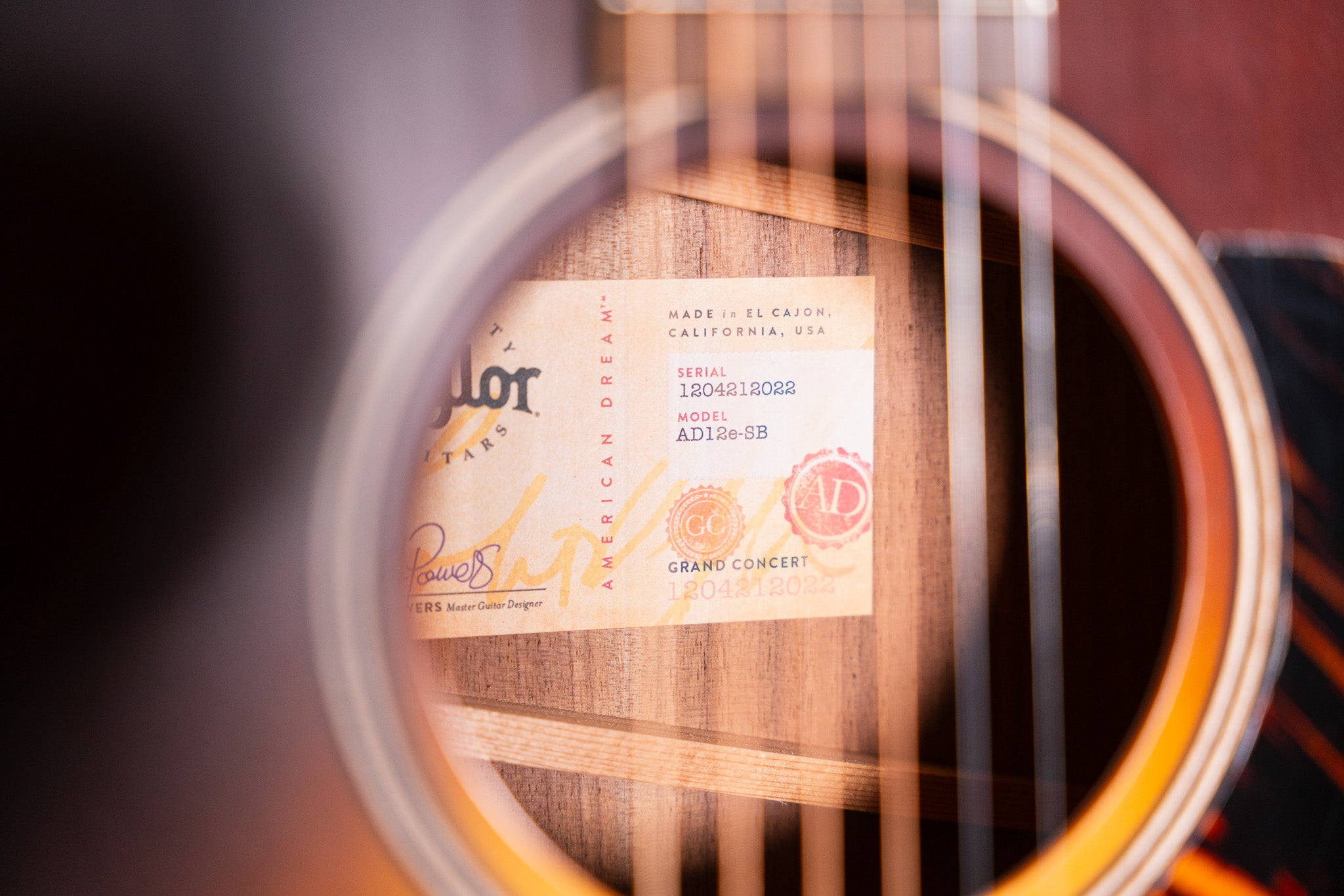 Taylor AD12e – SB Pre-Owned