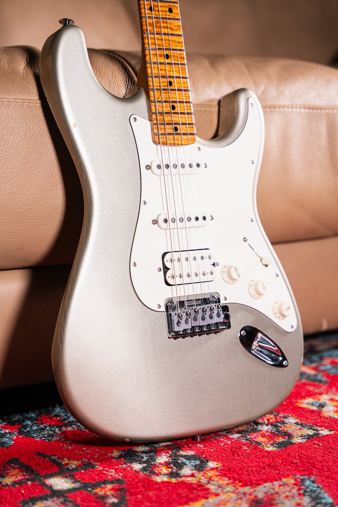 Suhr Classic S Antique in Inca Silver Customized Pre-Owned