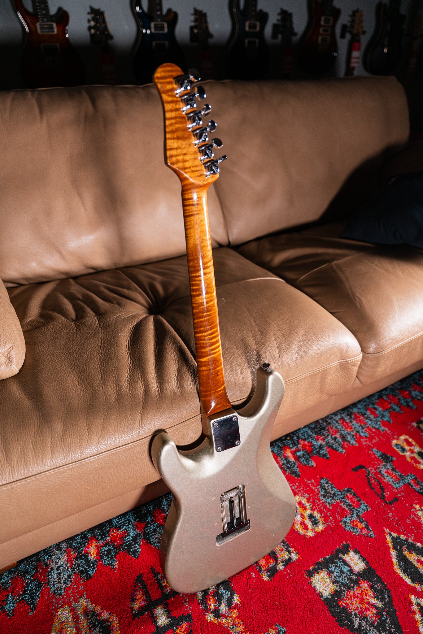Suhr Classic S Antique in Inca Silver Customized Pre-Owned