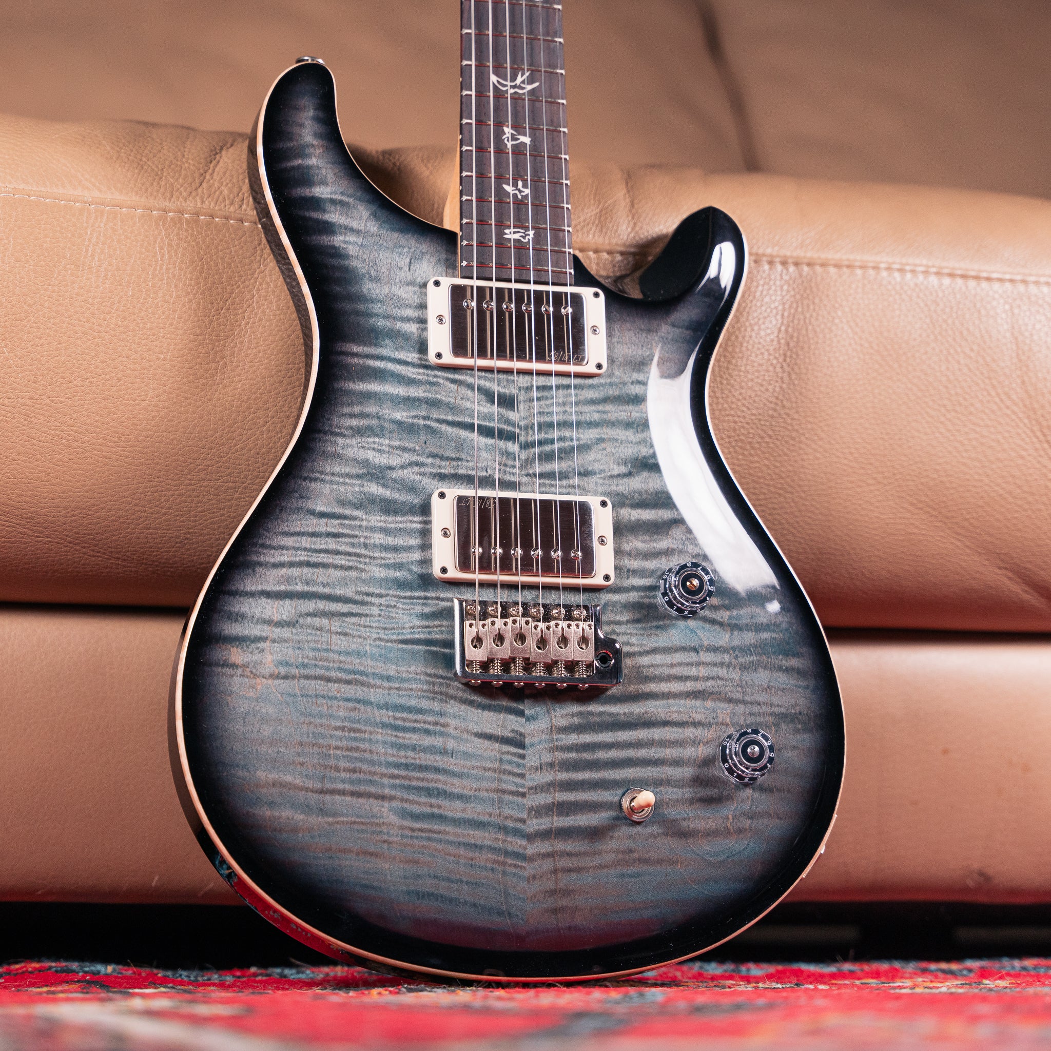 PRS CE 22 LTD in Faded Blue Smokeburst