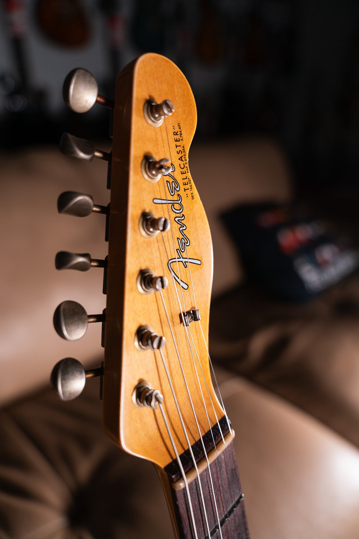 Fender Custom Shop 1963 TELECASTER® RELIC® Aged Lake Placid Blue