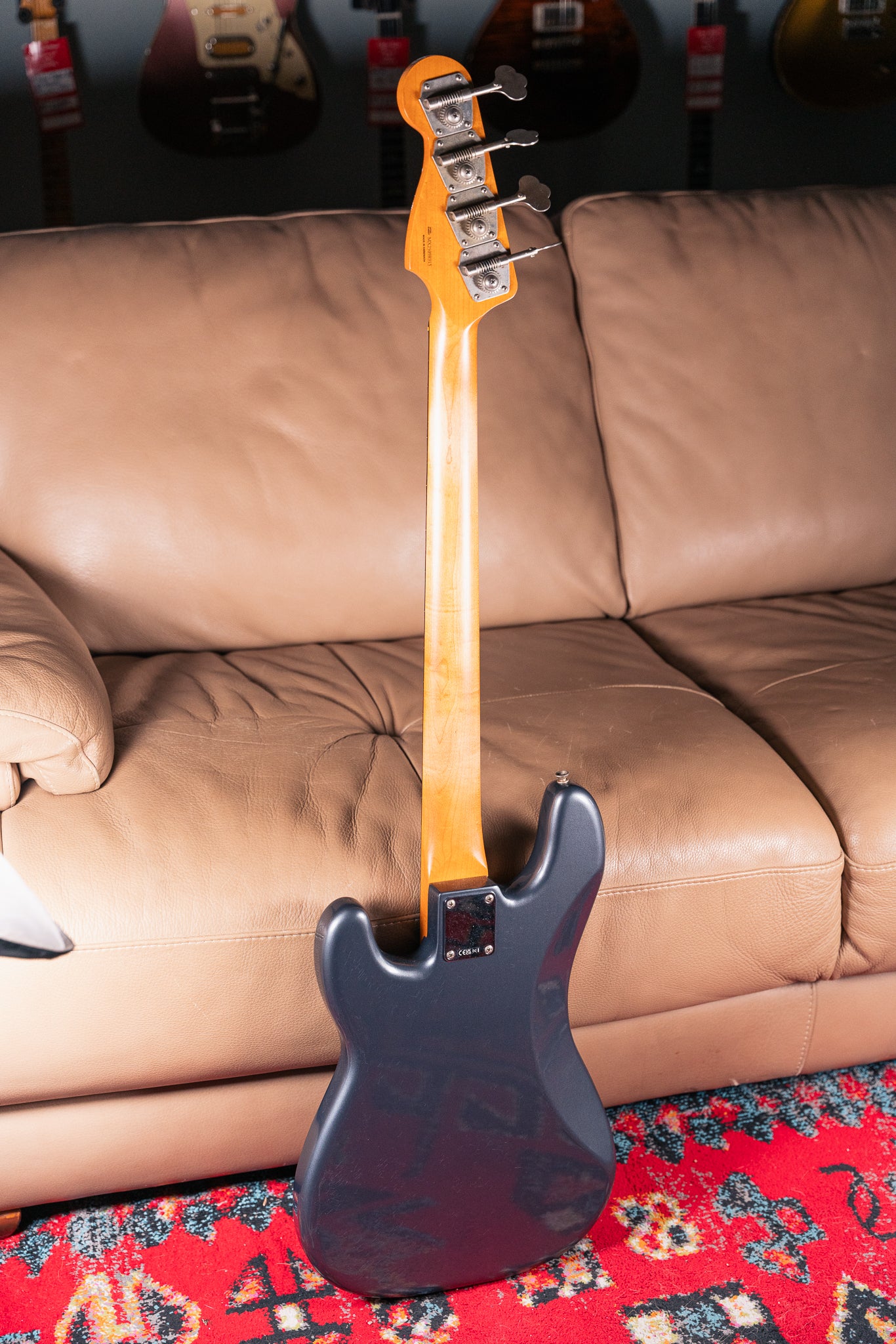 Fender LTD Vintera II Road Worn P Bass in Charcoal Frost Metallic
