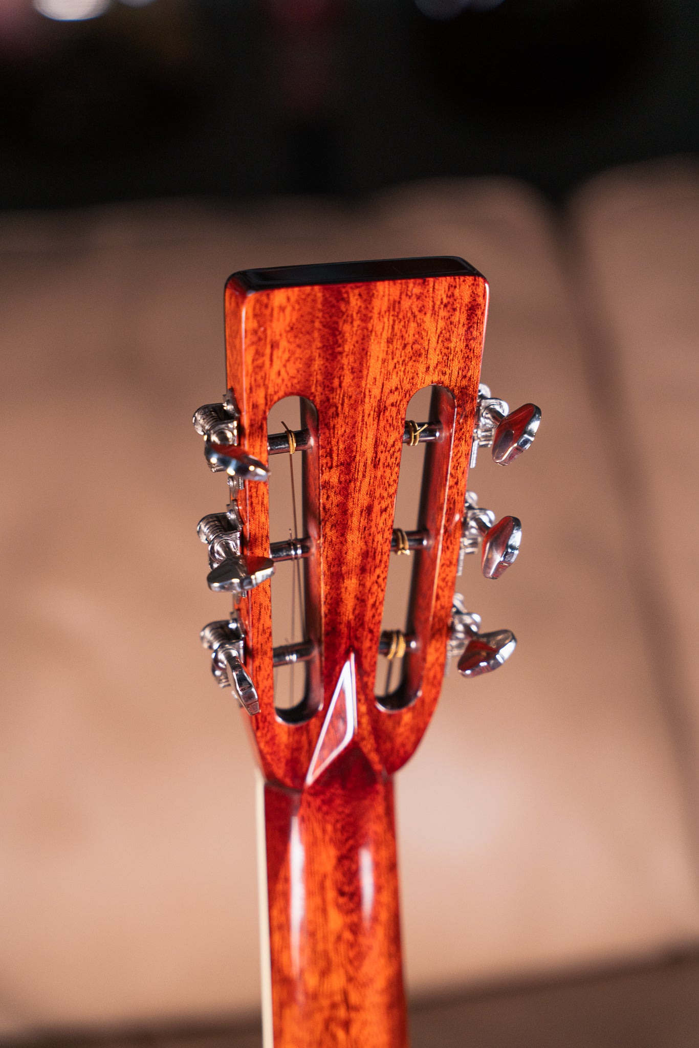 Eastman AC308CE-LTD, Pre-Owned