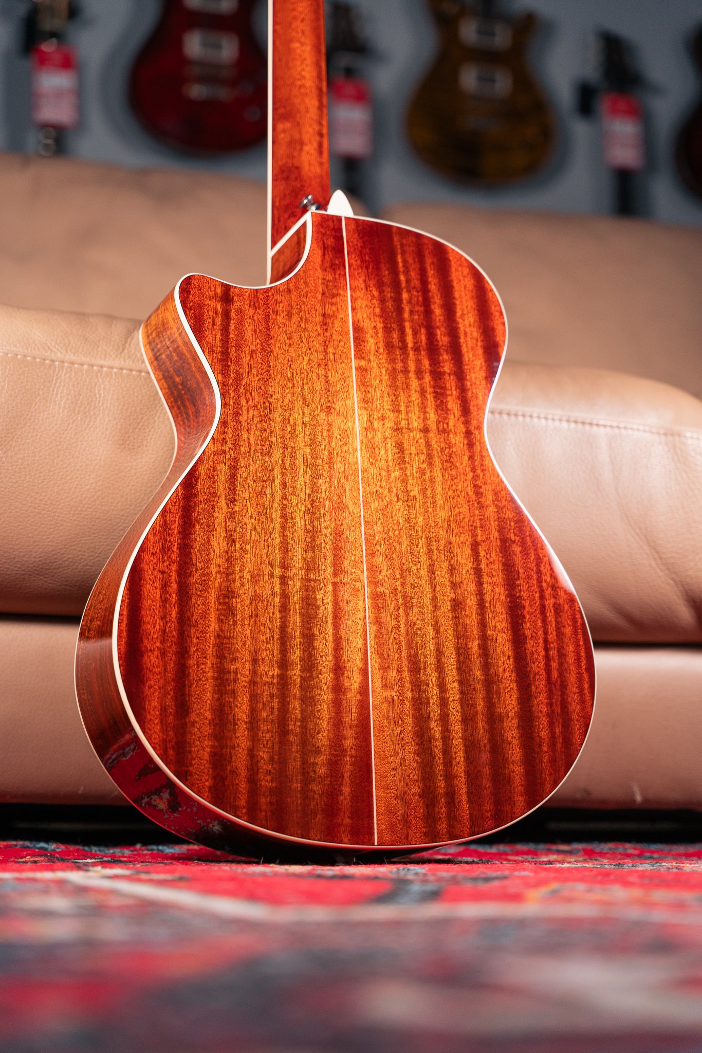 Eastman AC308CE-LTD, Pre-Owned