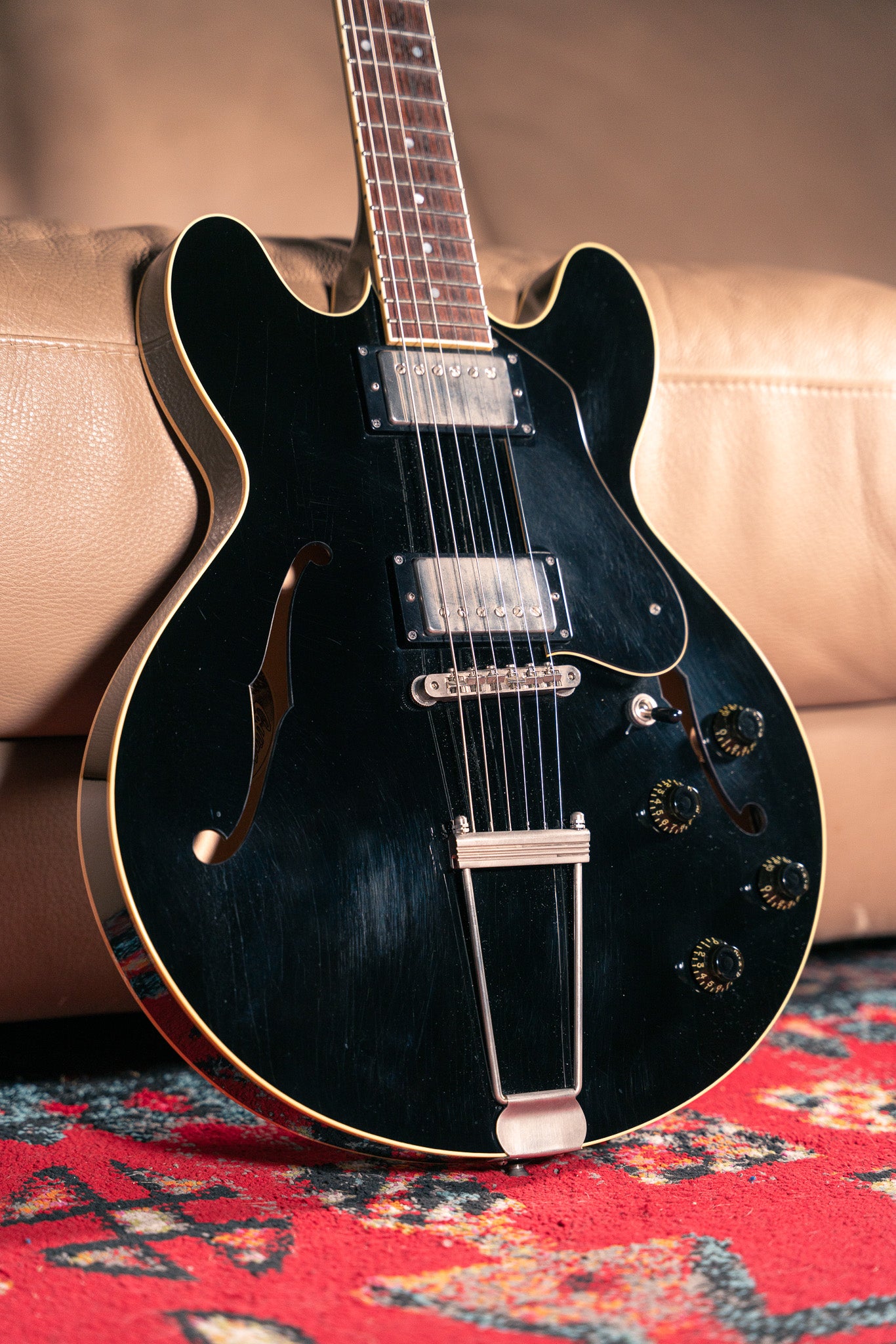 Collings I30 LC Aged w/ ThroBak Pickups in Black Pre-Owned