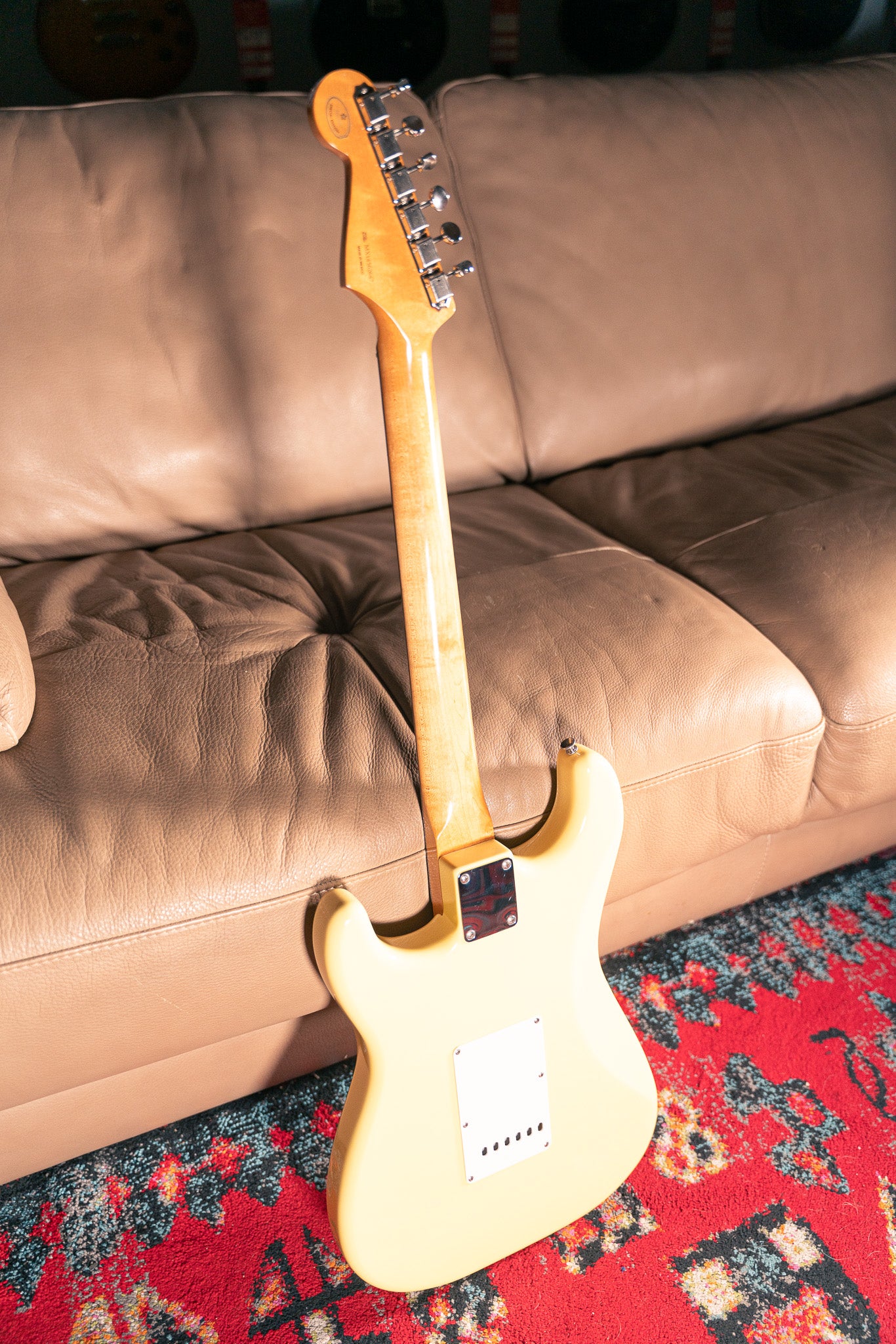 Fender Special Edition Classic Series 60s Stratocaster Canary Diamond Preowned