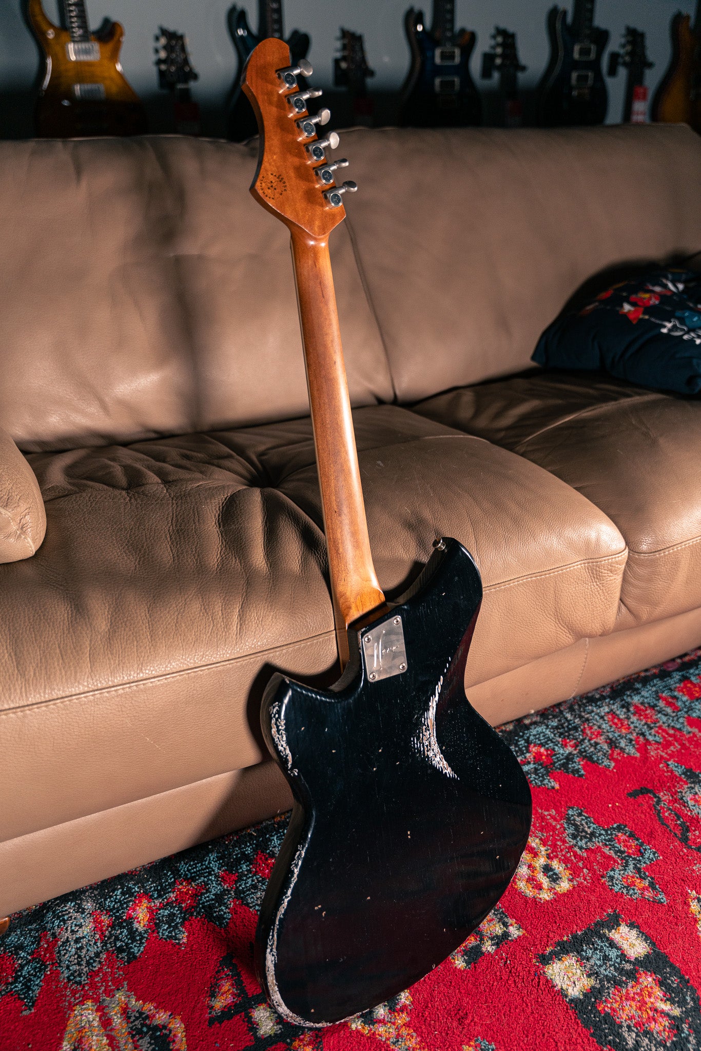 Novo Serus J in Bull Black