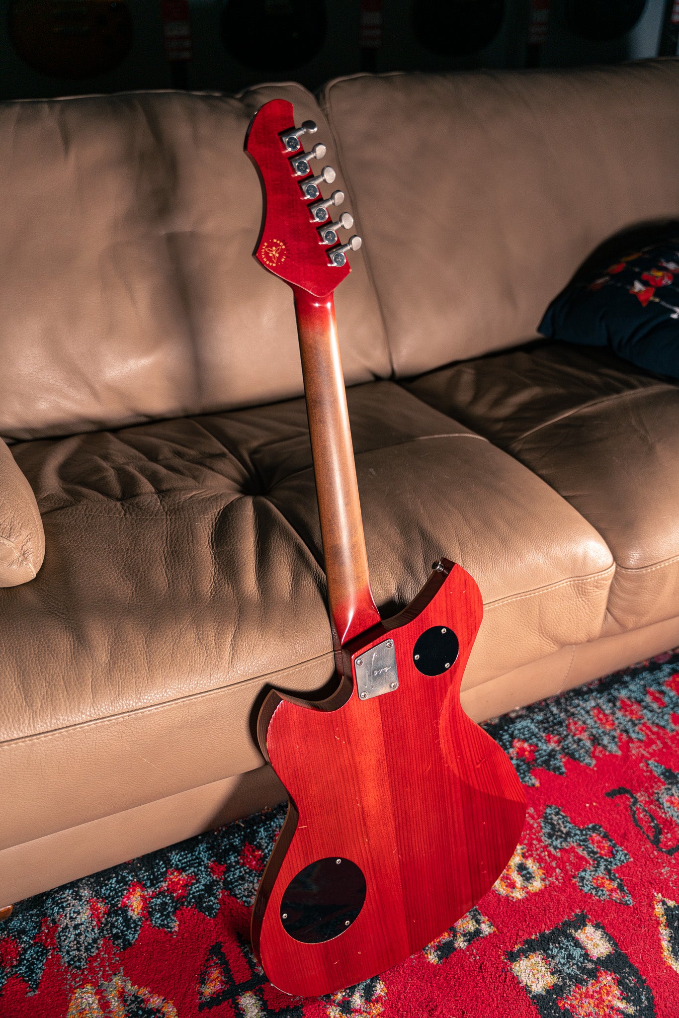Novo Chambered Serus H2 Dealer Limited Faded Tea Burst/Faded Cherry Back & Sides