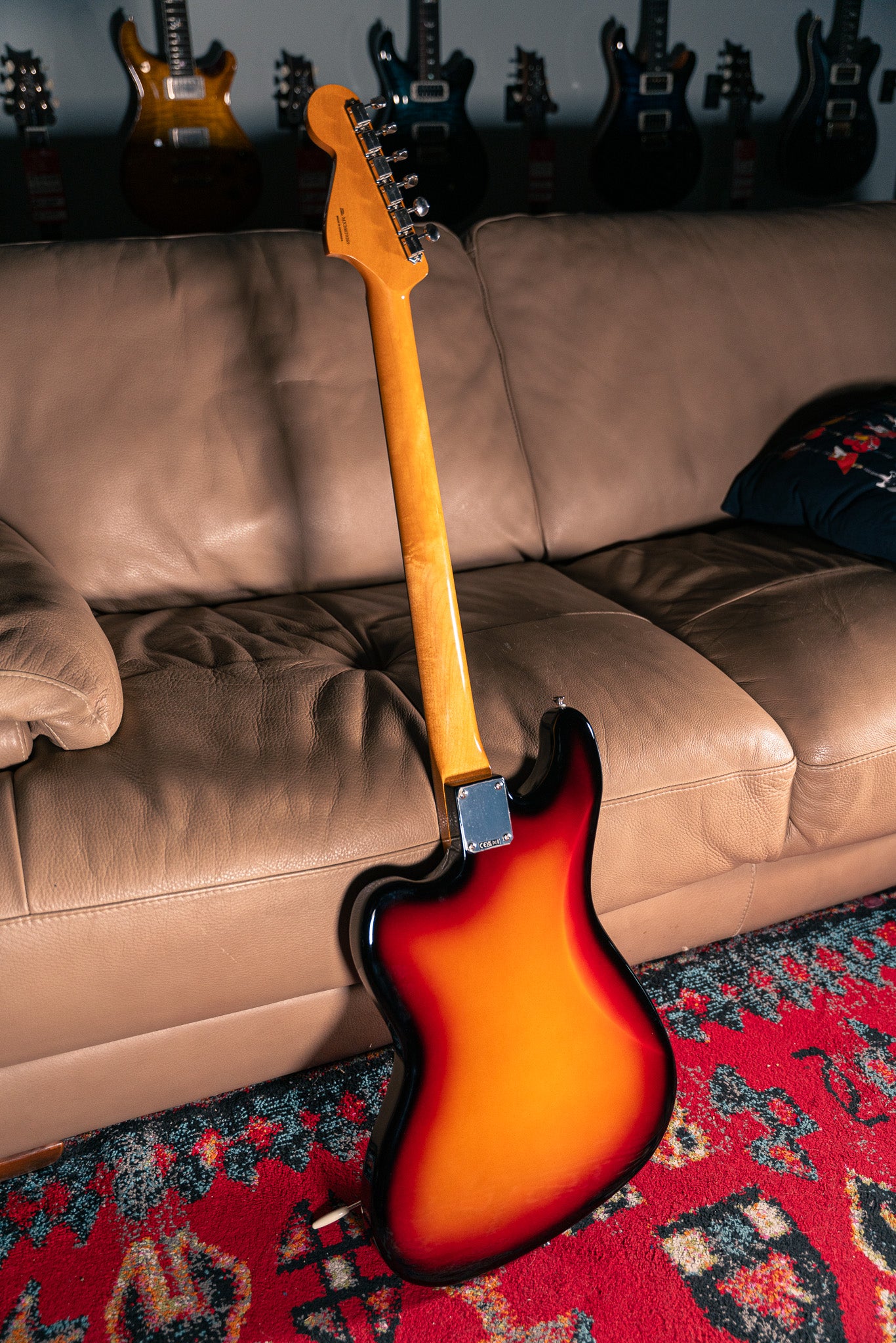Fender  Vintera® III Early '60s Bass VI, Rosewood Fingerboard, 3-Color Sunburst
