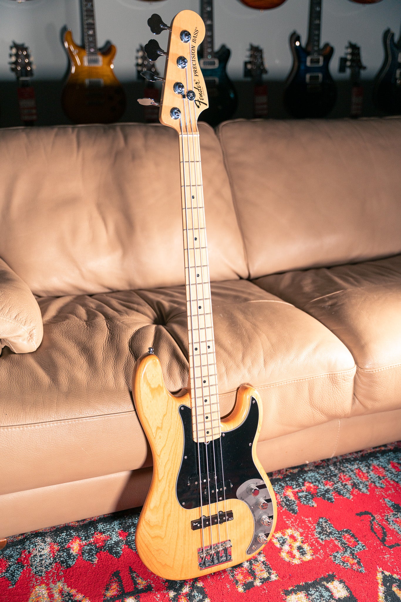 Fender American Deluxe Precision Bass MN Natural Ash Pre-Owned