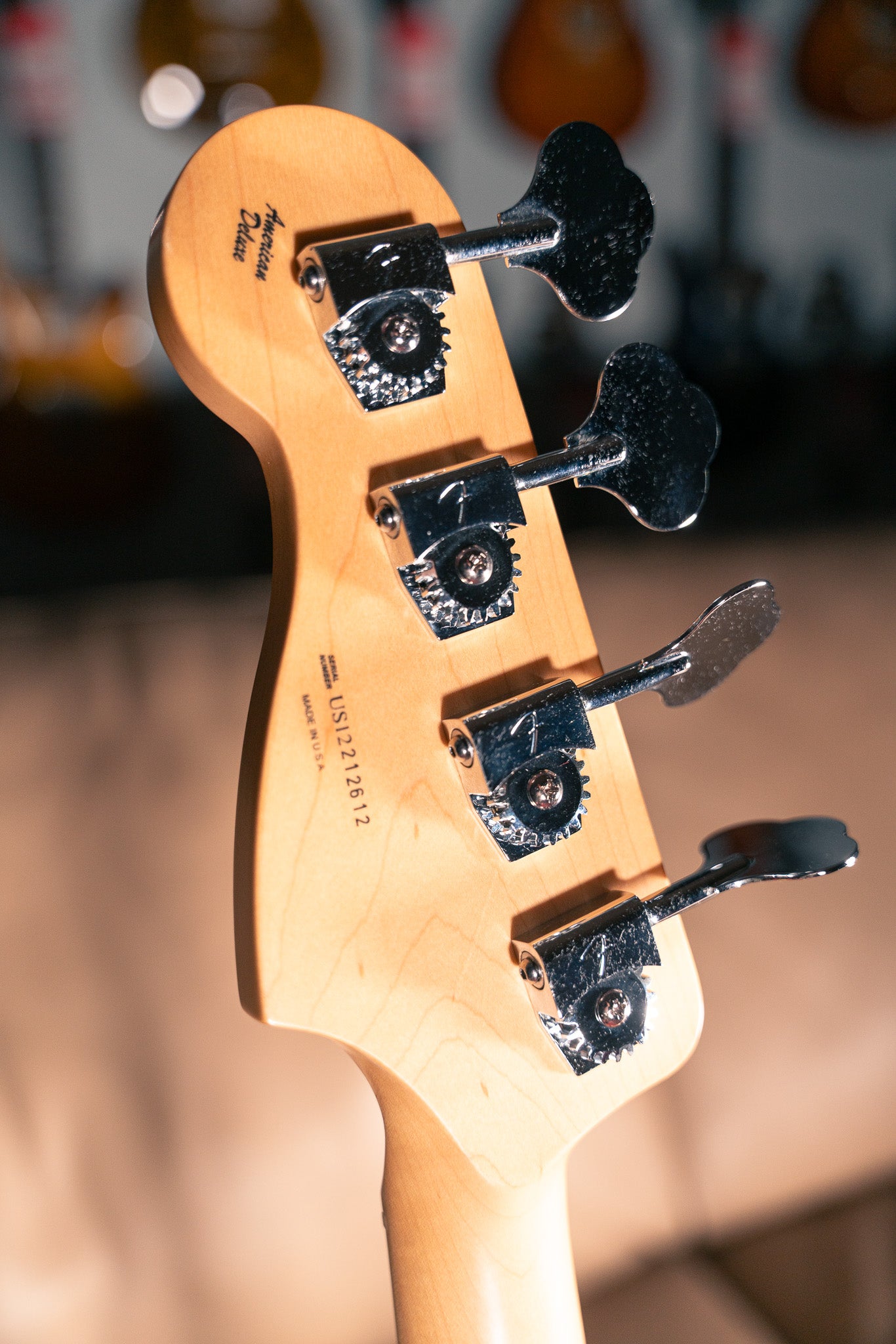 Fender American Deluxe Precision Bass MN Natural Ash Pre-Owned
