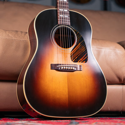 Gibson Custom '42 Banner Southern Jumbo