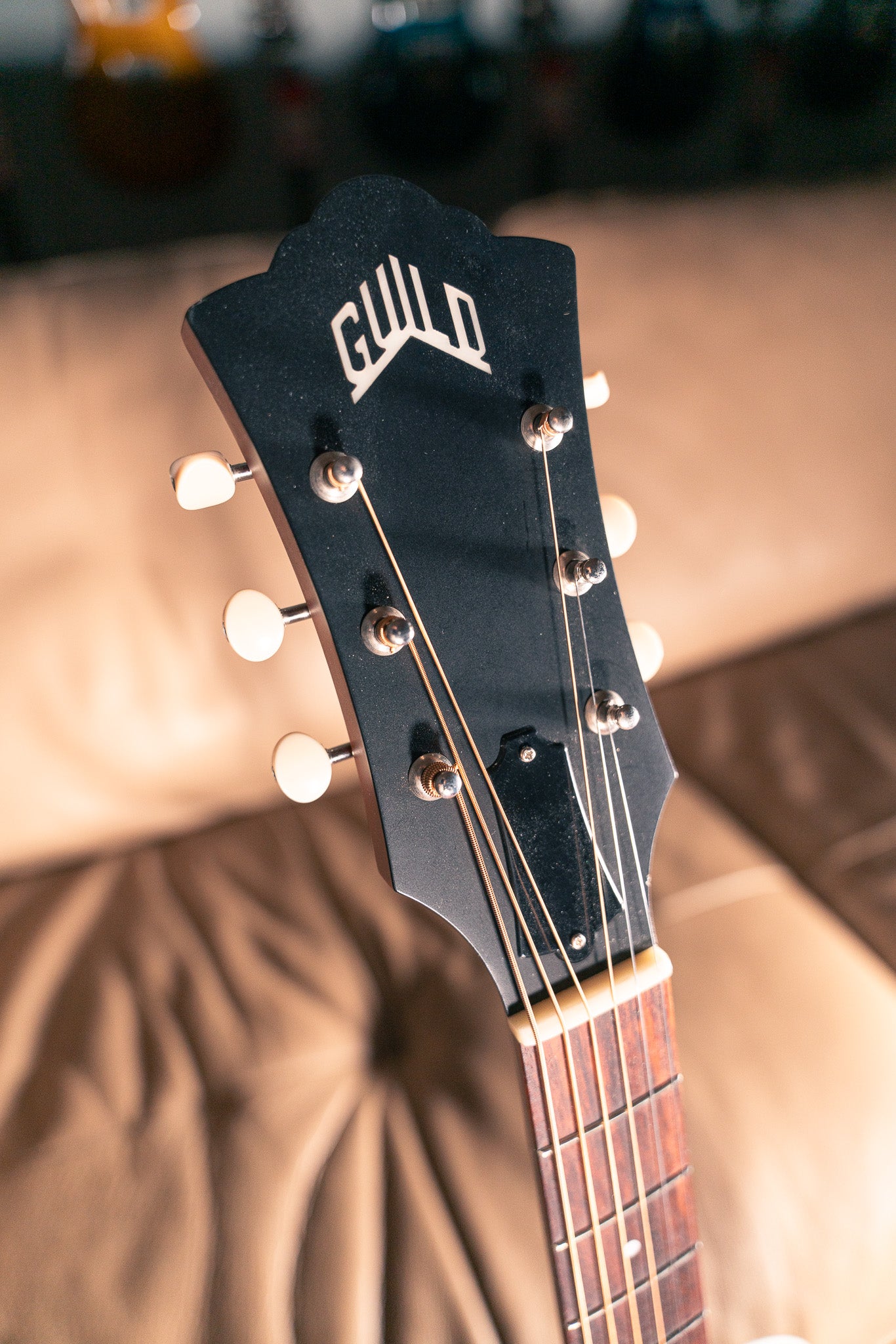 Guild F-40 Pre-Owned
