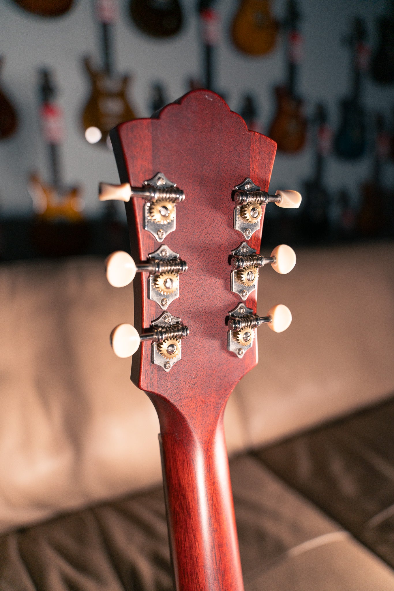 Guild F-40 Pre-Owned