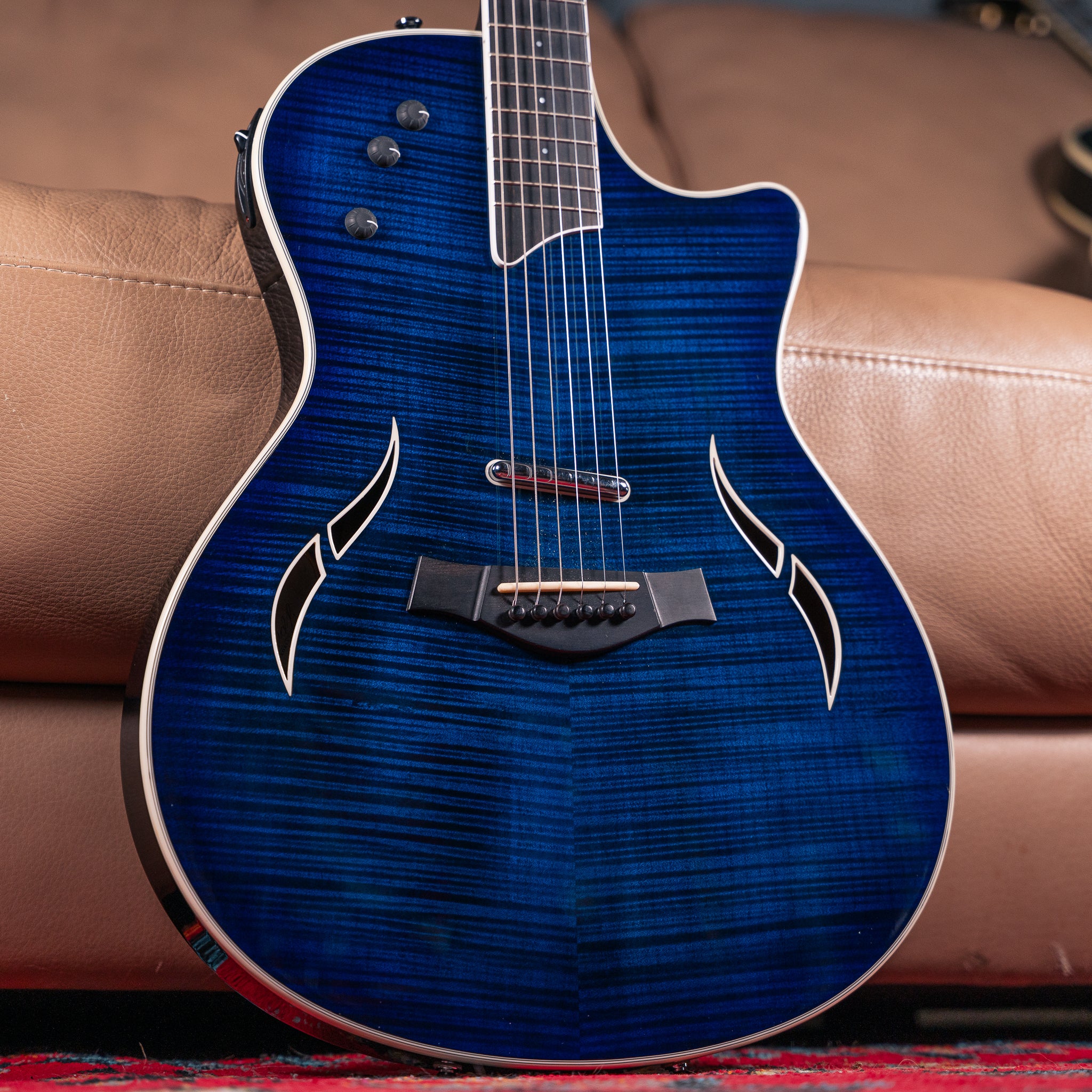 Taylor T5-S1 Flametop in Blue Edgeburst, Pre-Owned