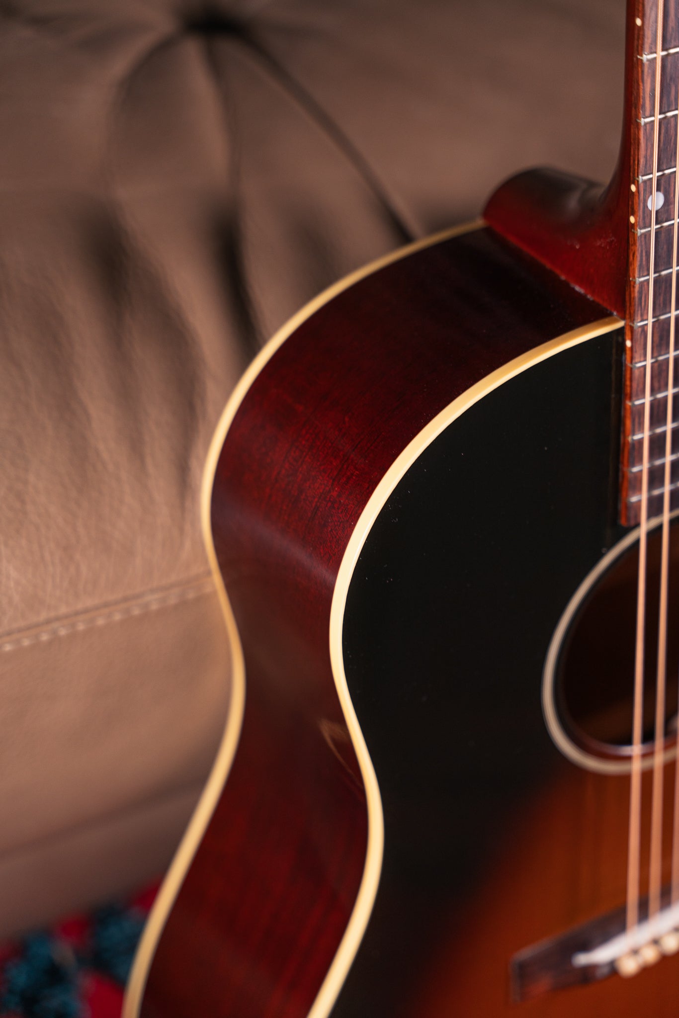 Gibson Custom '42 Banner J-45