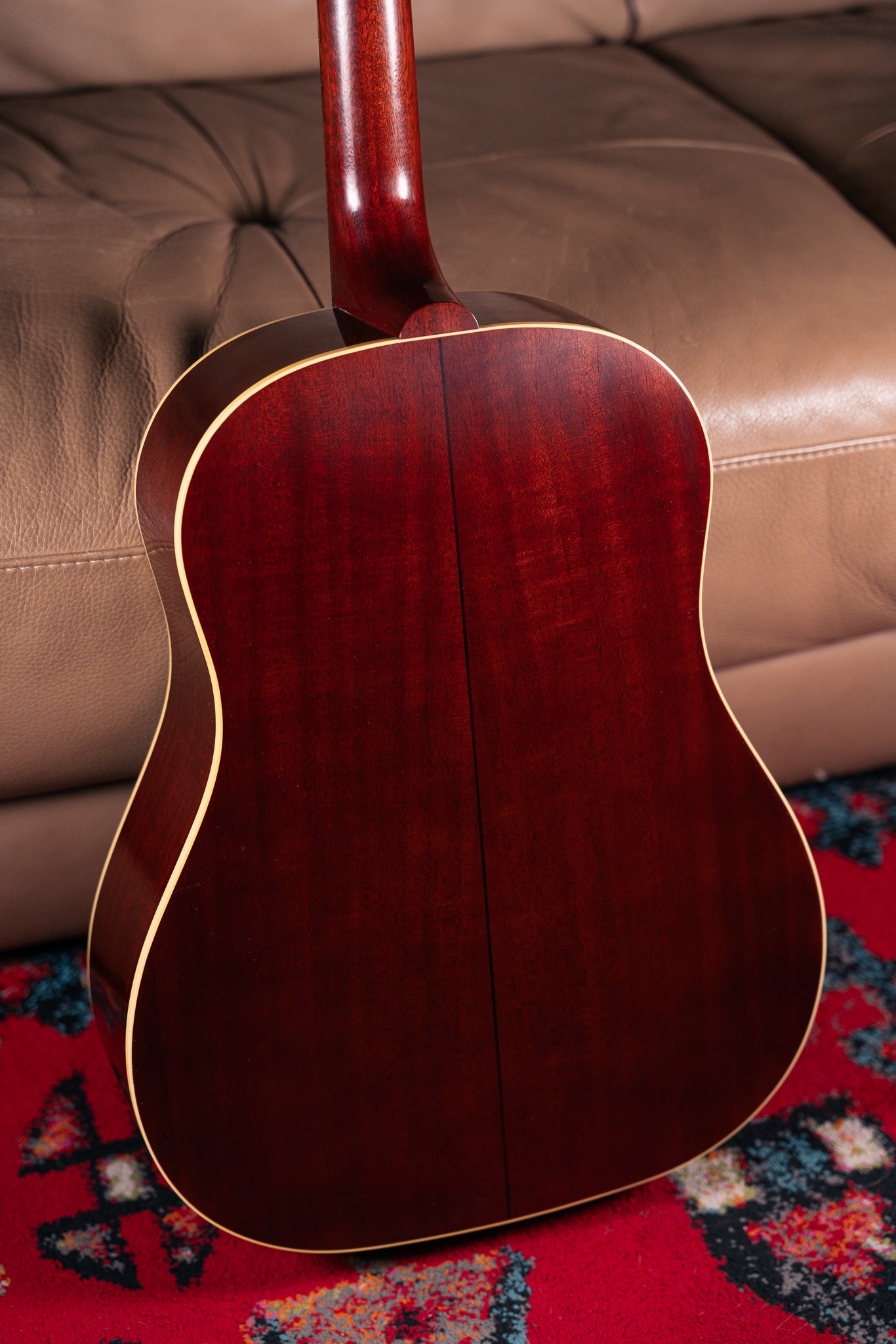 Gibson Custom '42 Banner J-45