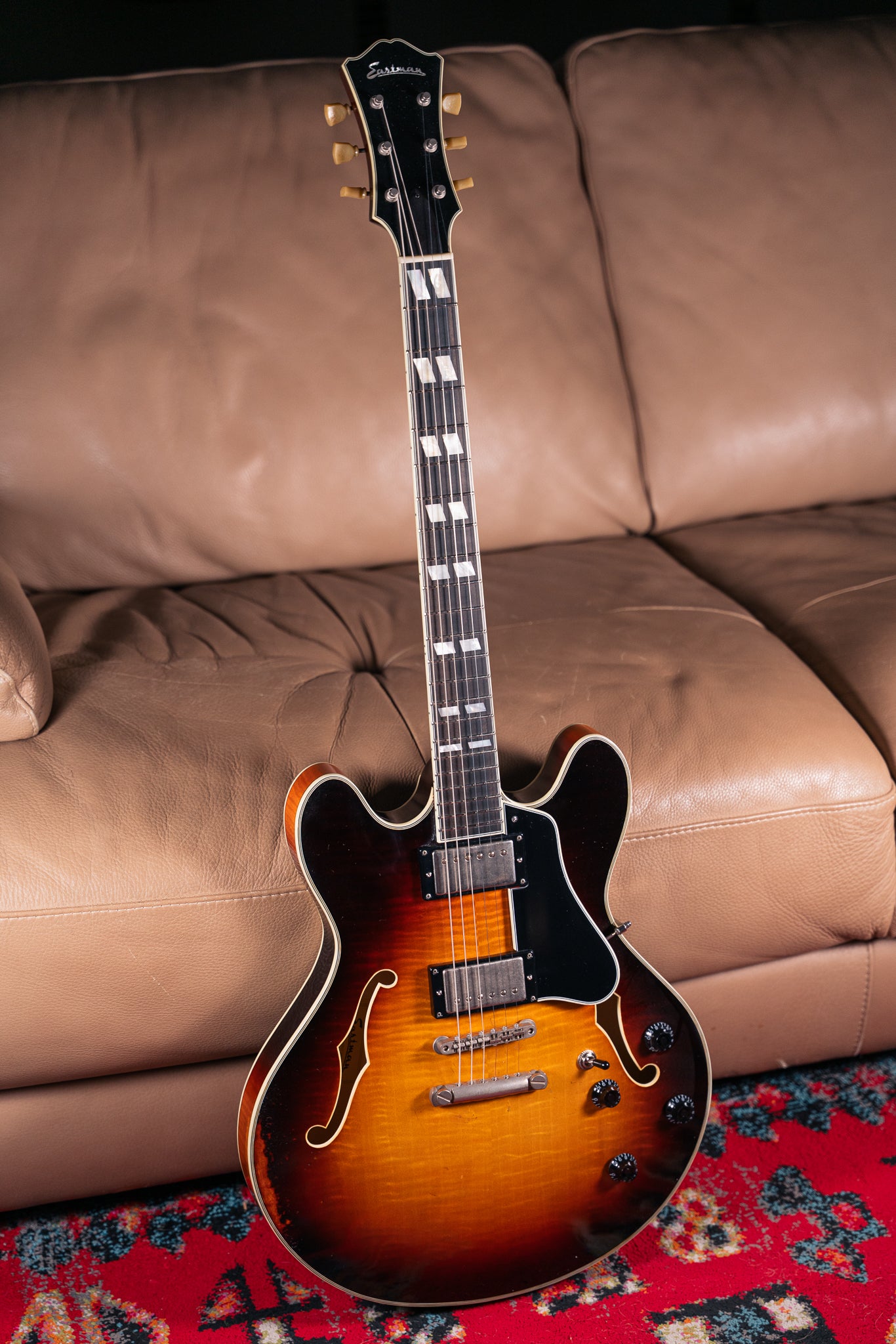 Eastman T59/v in Antique Sunburst