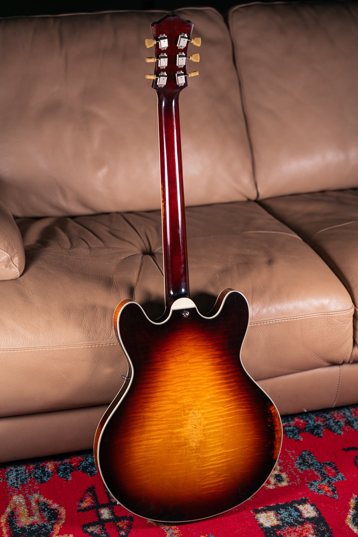 Eastman T59/v in Antique Sunburst