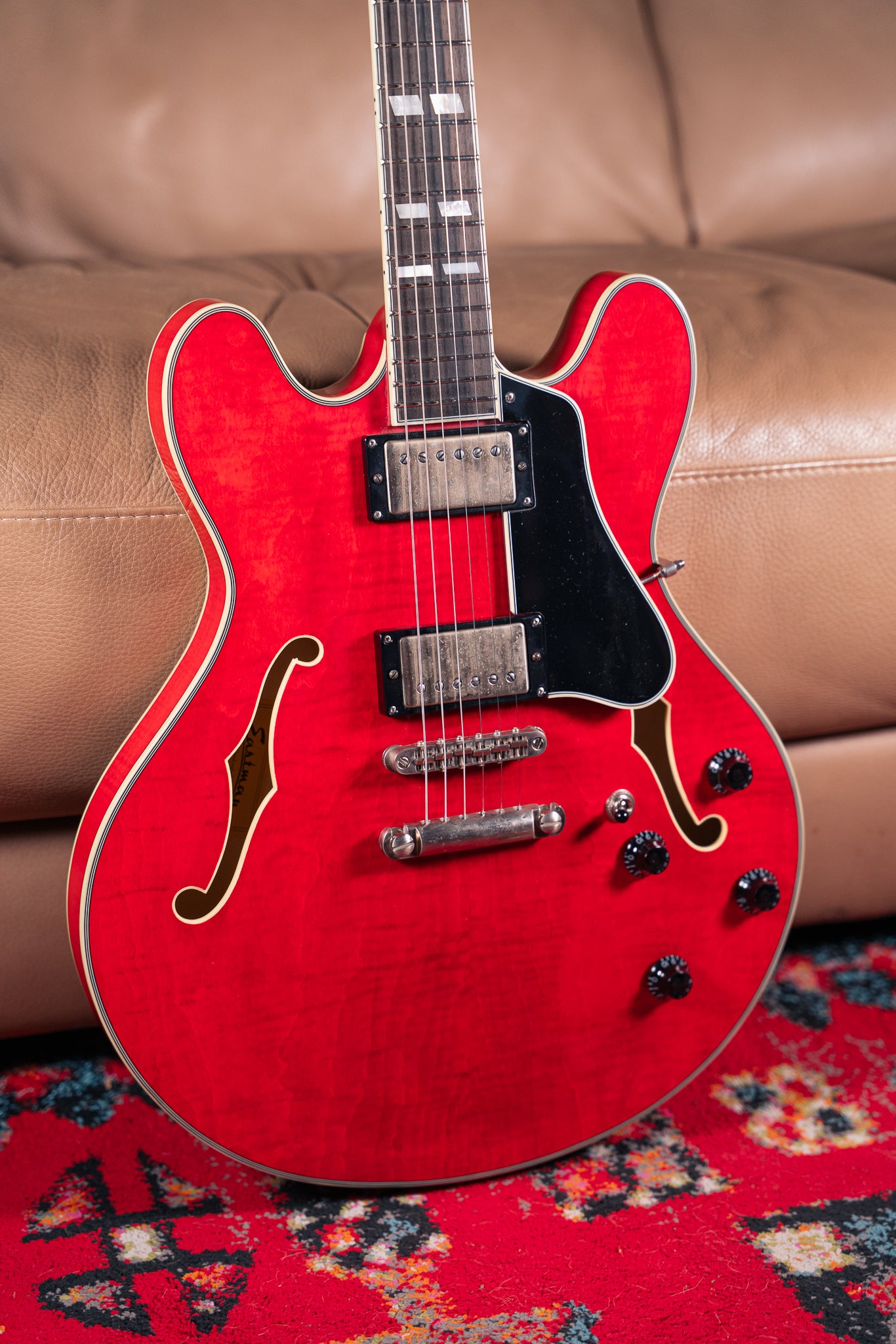 Eastman T59/v in Antique Red
