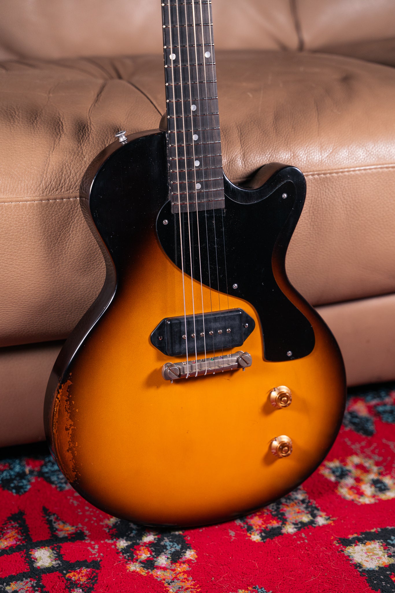 Eastman SB55/v in Antique Sunburst