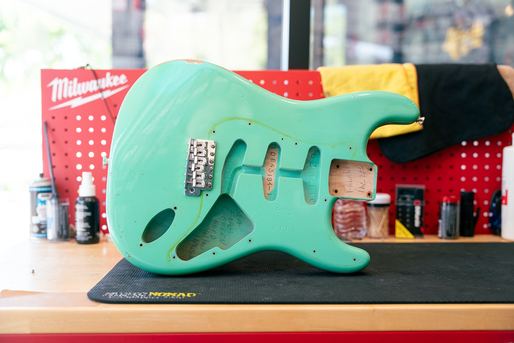 Fender Custom Shop Time Macine '60 Stratocaster Body Relic in Faded Sea Foam Green, Pre-Owned